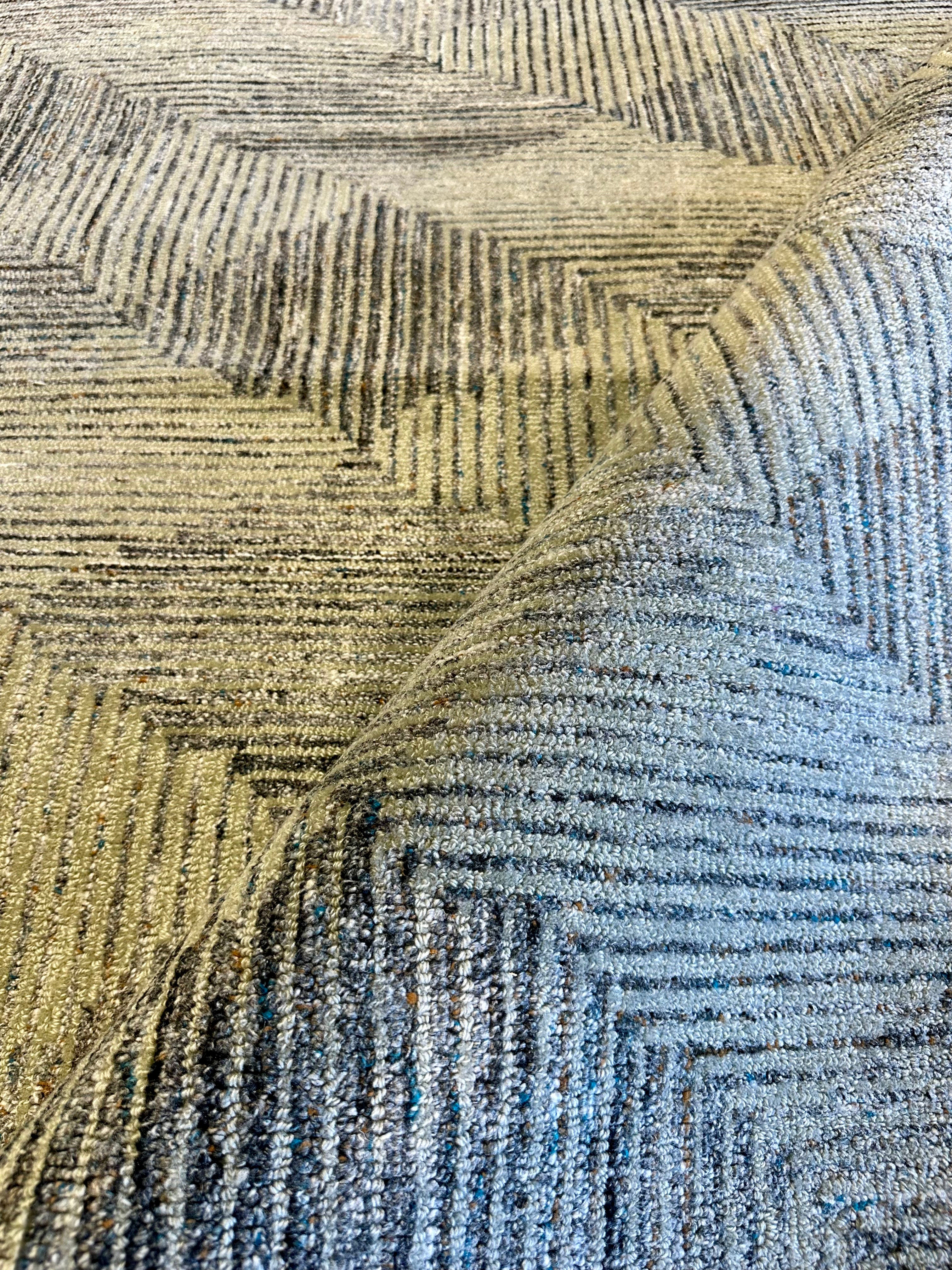 Nukaaka Coster-Waldau Grey Hand-Tufted Rug (Multiple Sizes)