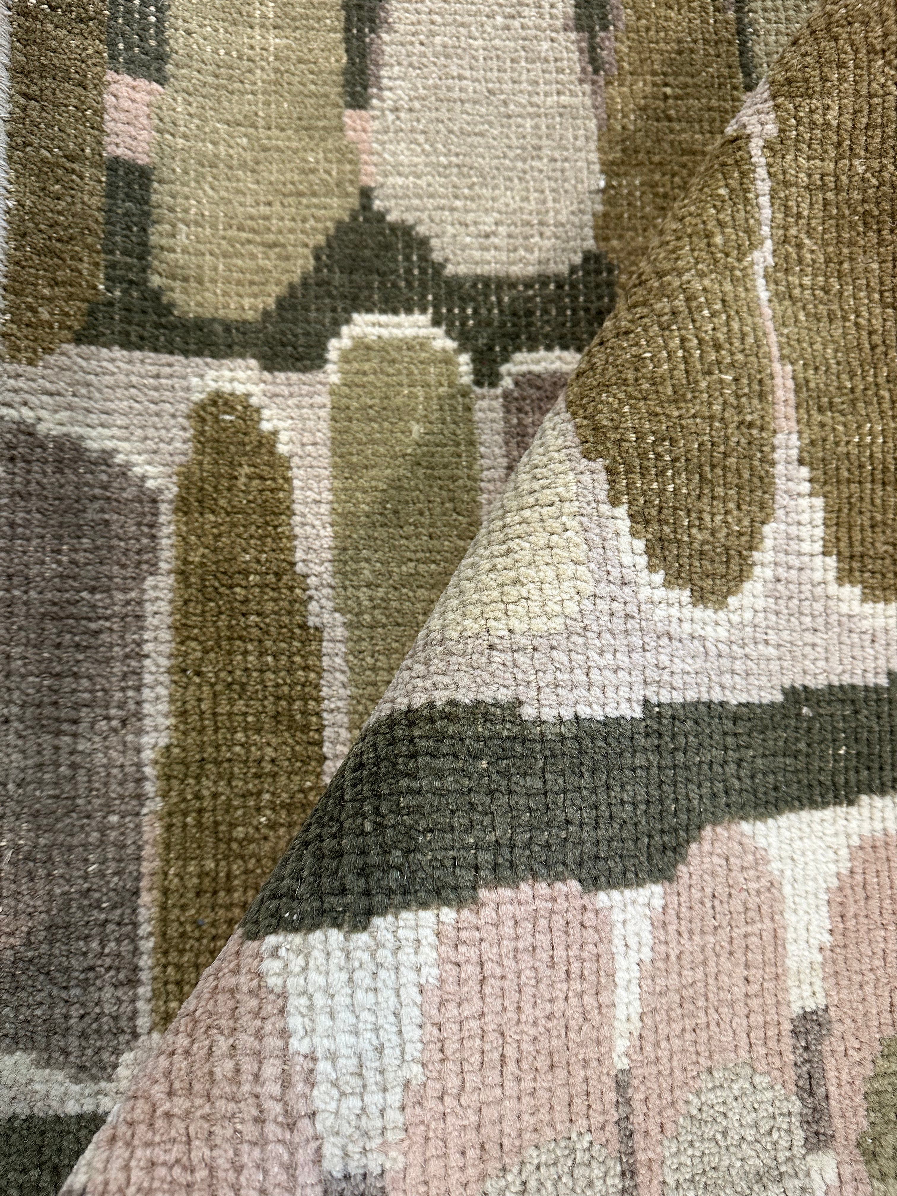 Anthony Jerez 2x3 Hand-Knotted Modern Rug