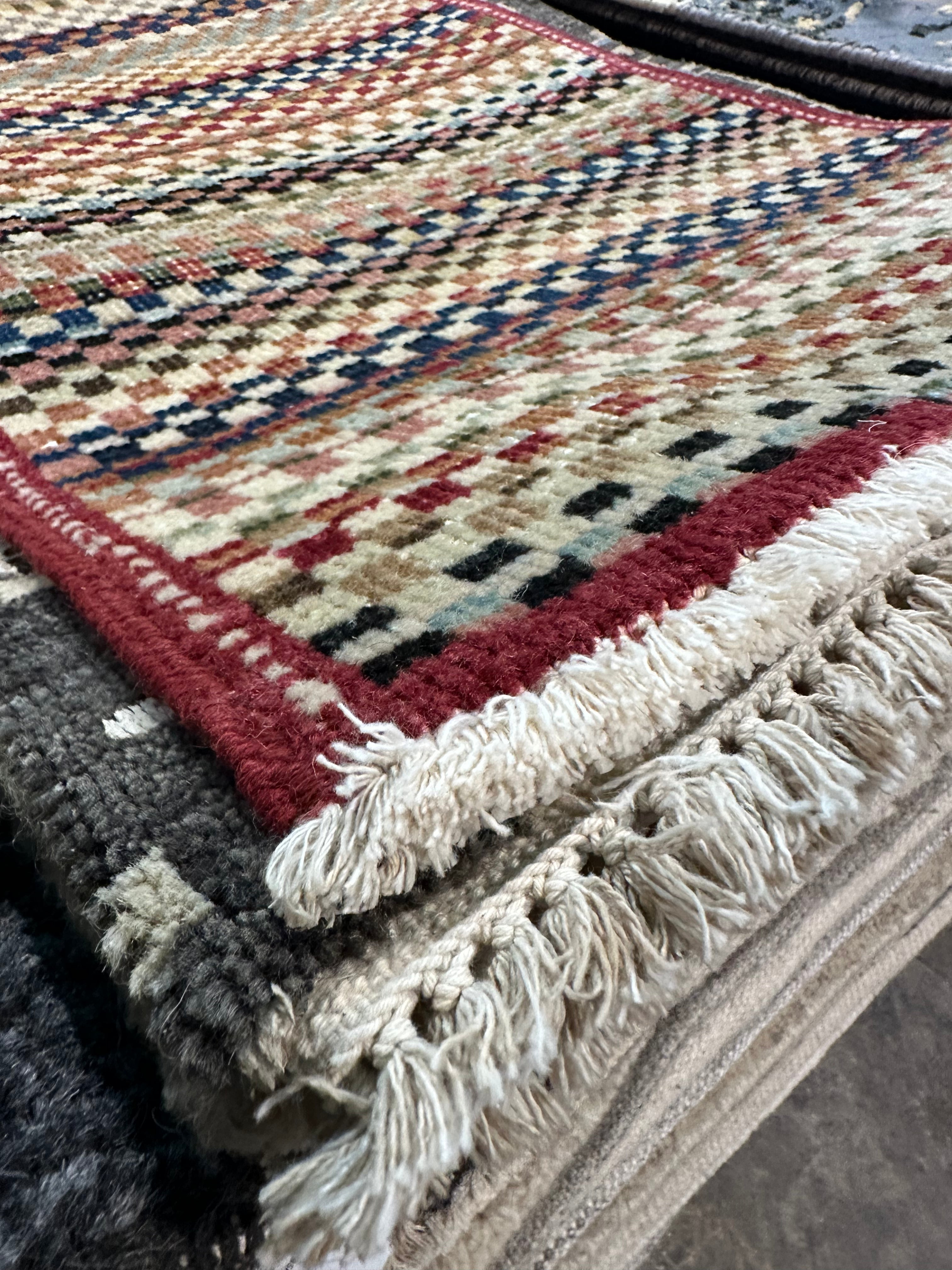 Jake Santangelo 2x3 Hand-Knotted Modern Rug