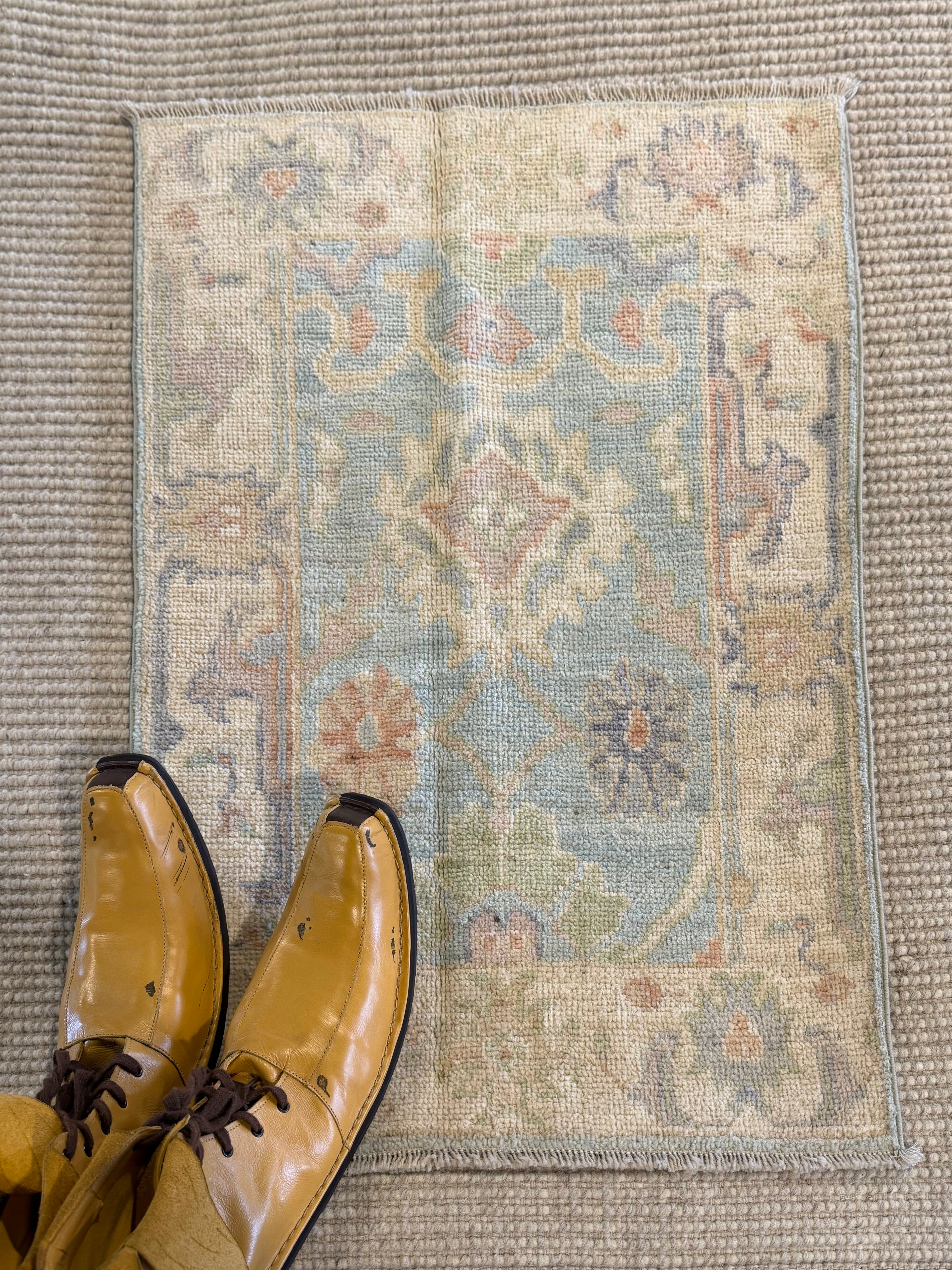 Brittany Wicker 1.11x2.11 Blue Afghani Whitewashed Oushak