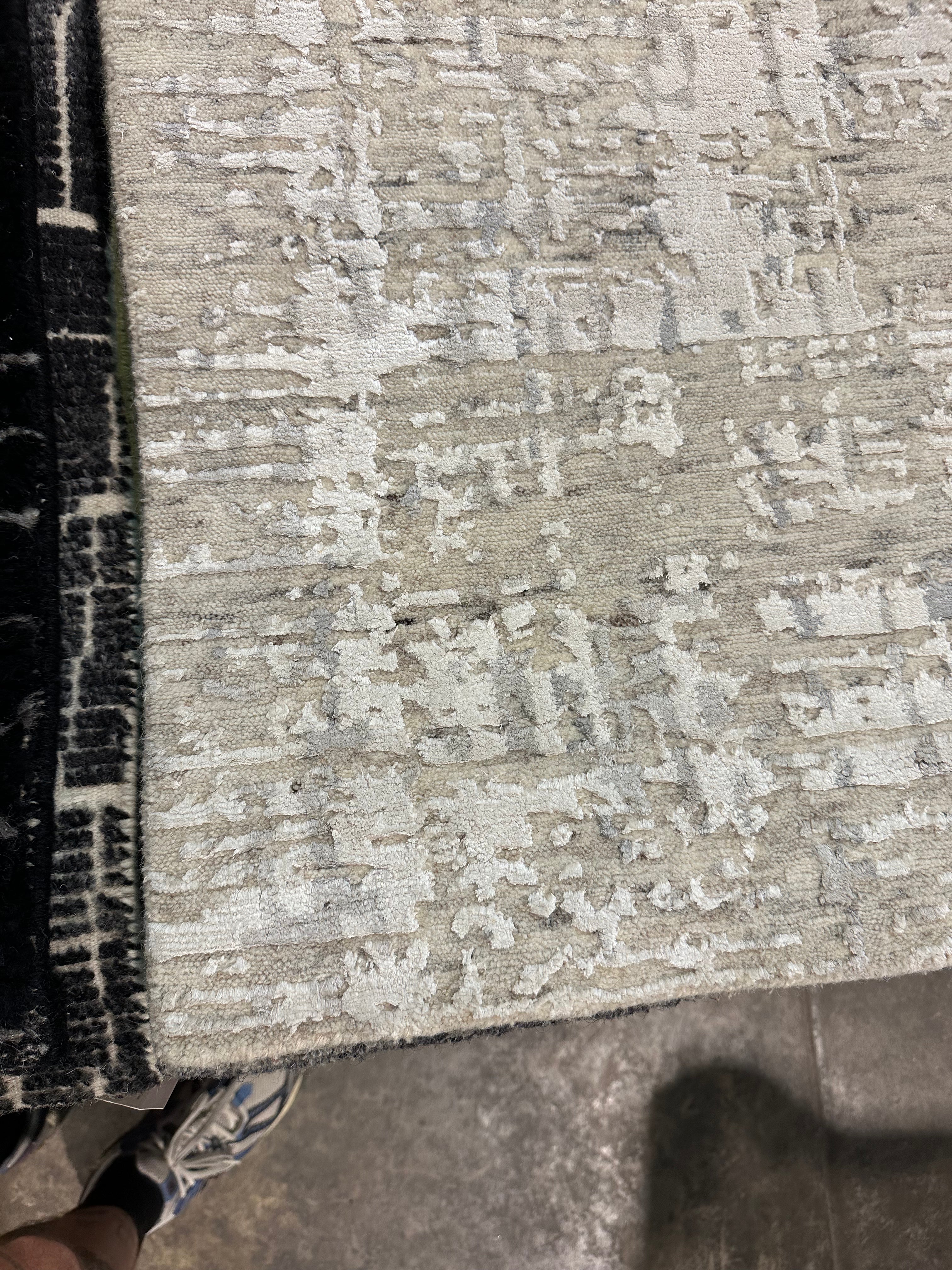 Gary Dooley 2x3 Hand-Knotted Modern Rug