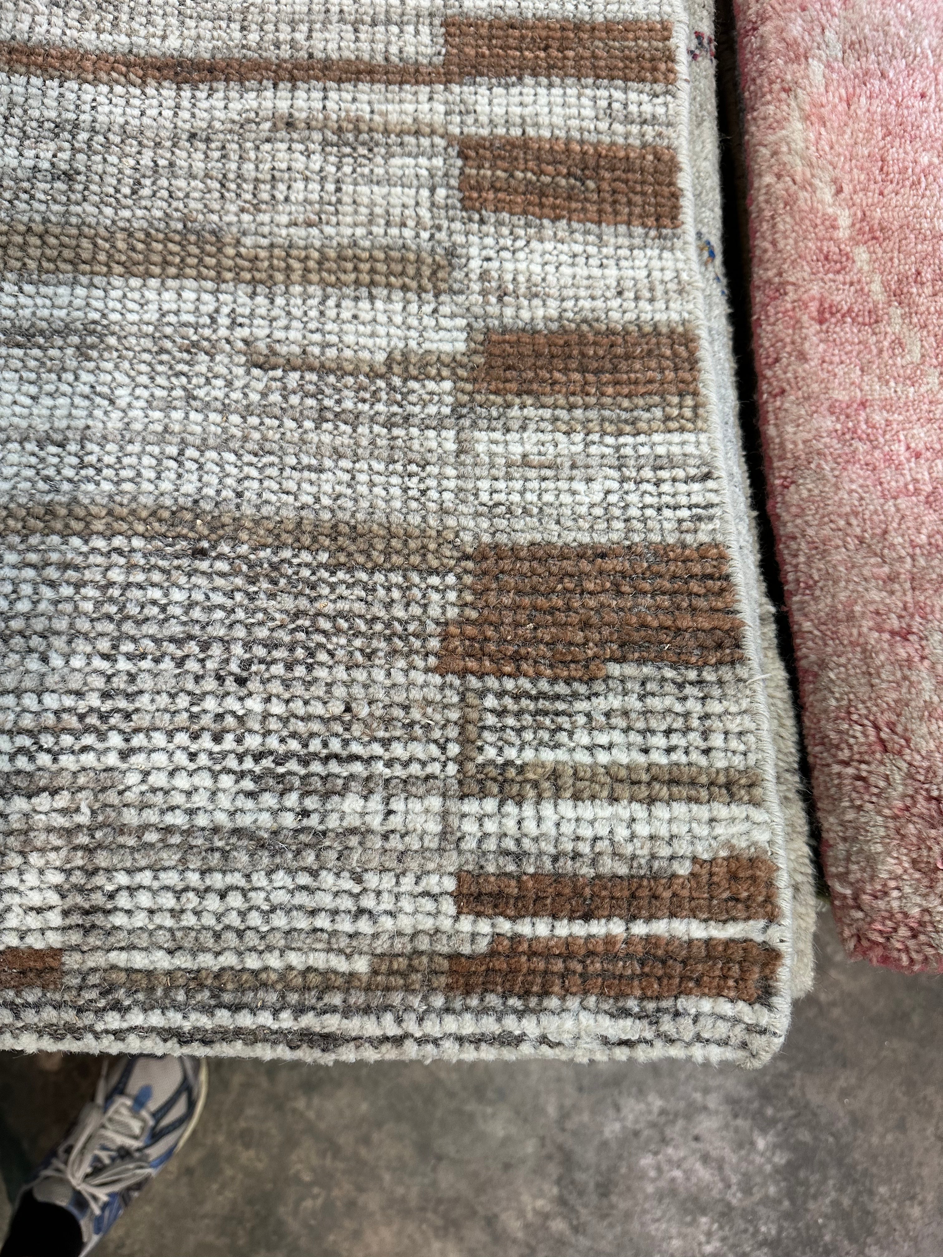 Barry Kolman 2x3 Hand-Knotted Modern Rug