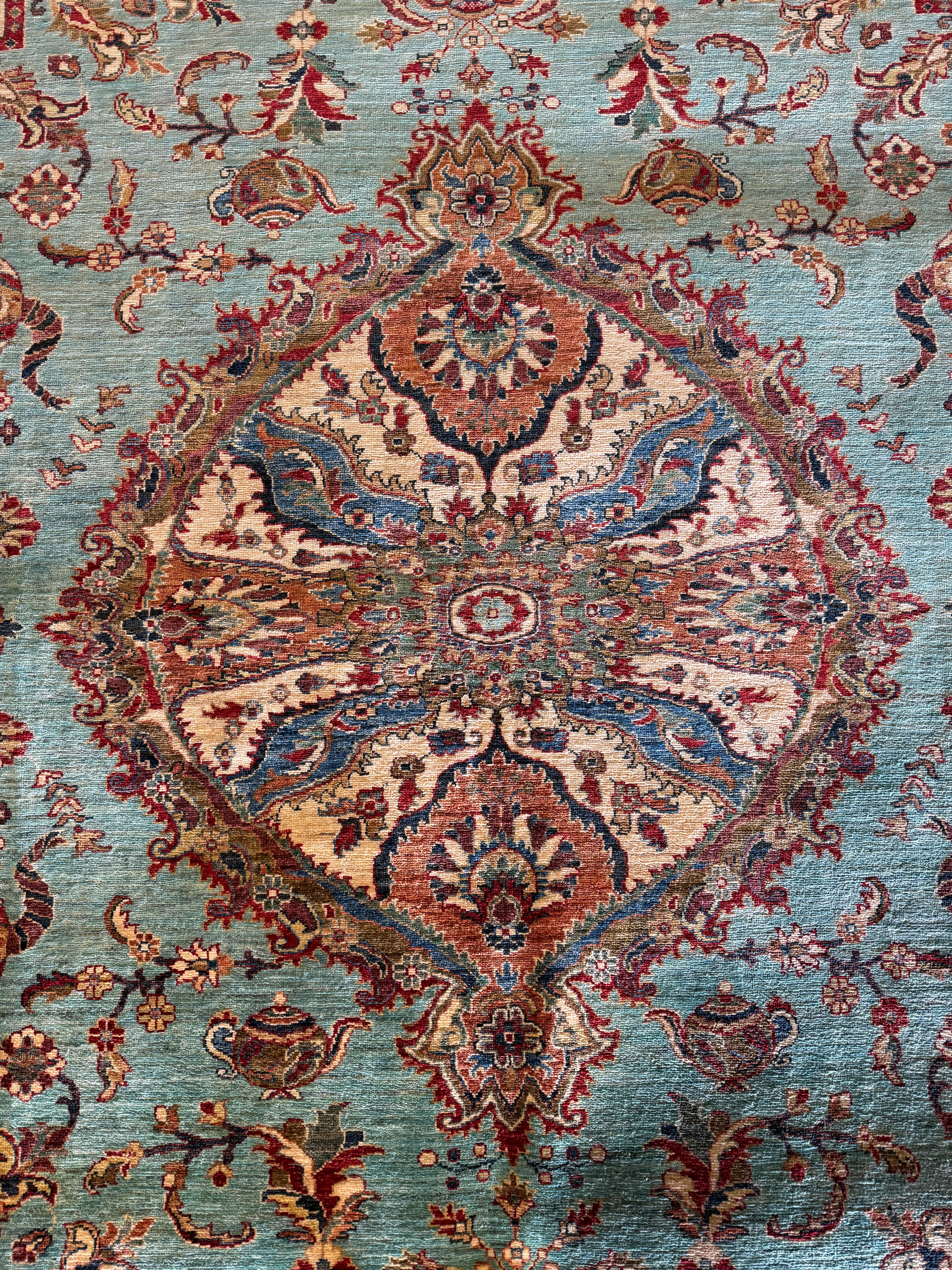 Jessica Chastain 7.11x9.11 COLOR Afghani Heriz Rug