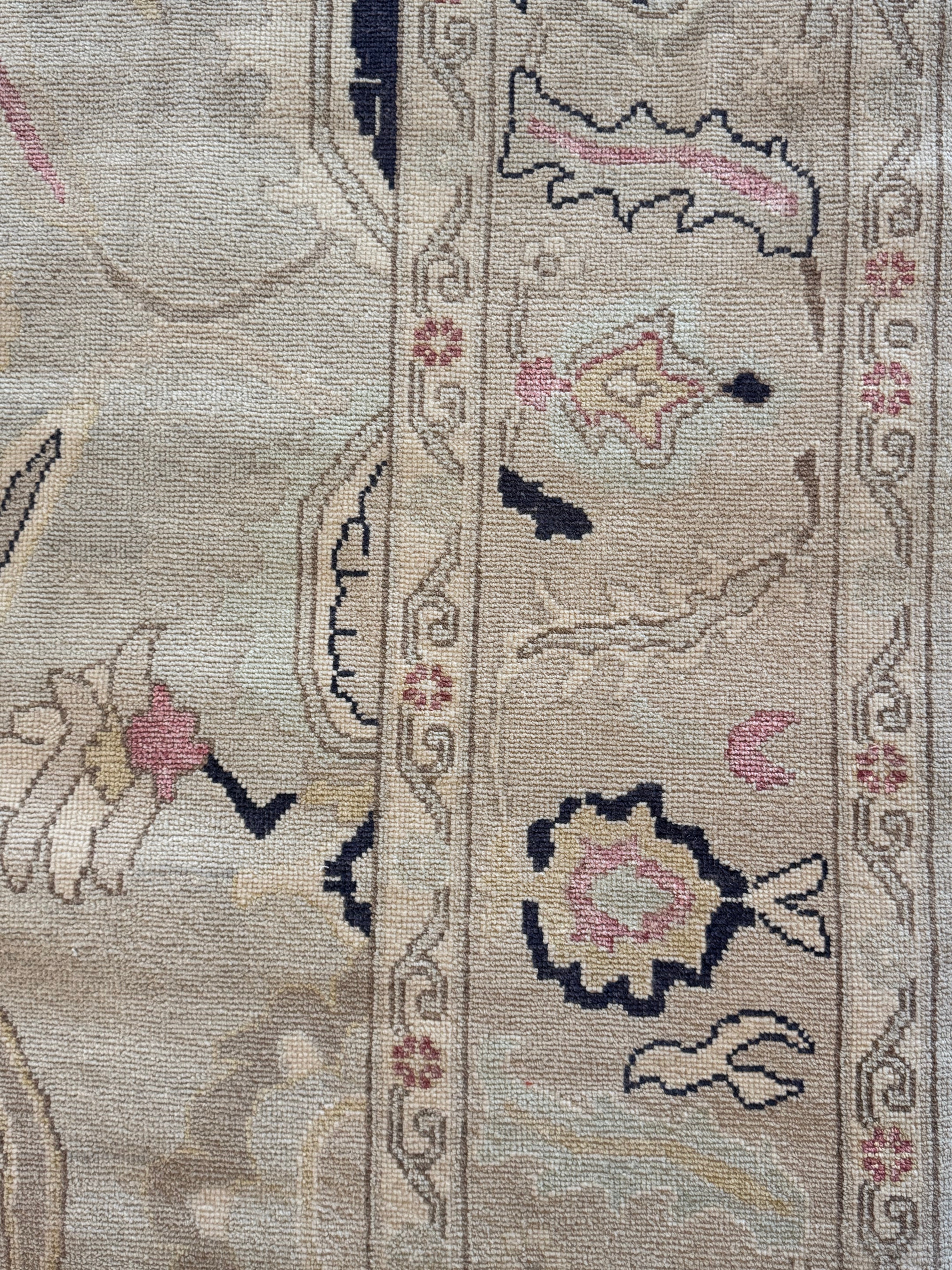 Dr. Veena Mistry 9.2x11.8 Tan Whitewashed Afghani Oushak