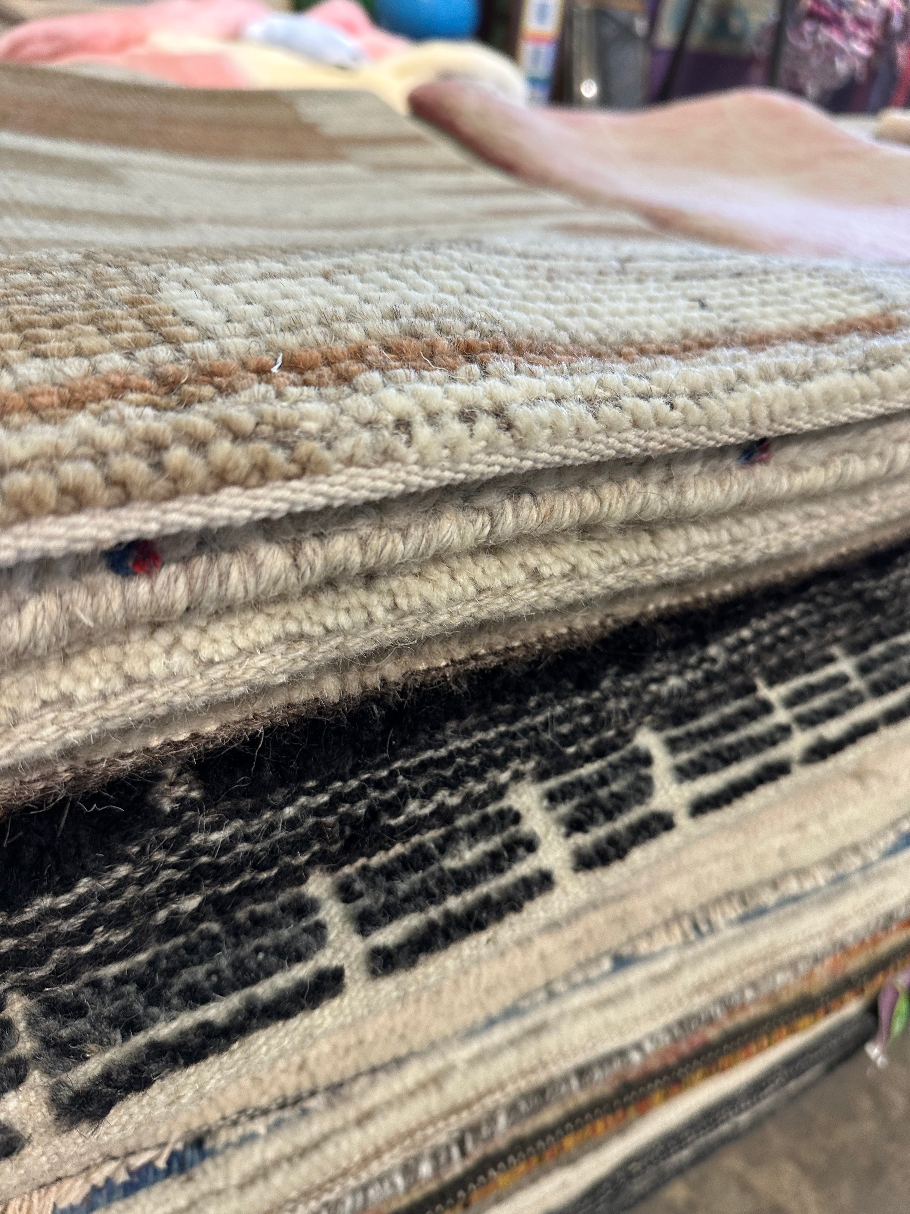 Barry Kolman 2x3 Hand-Knotted Modern Rug