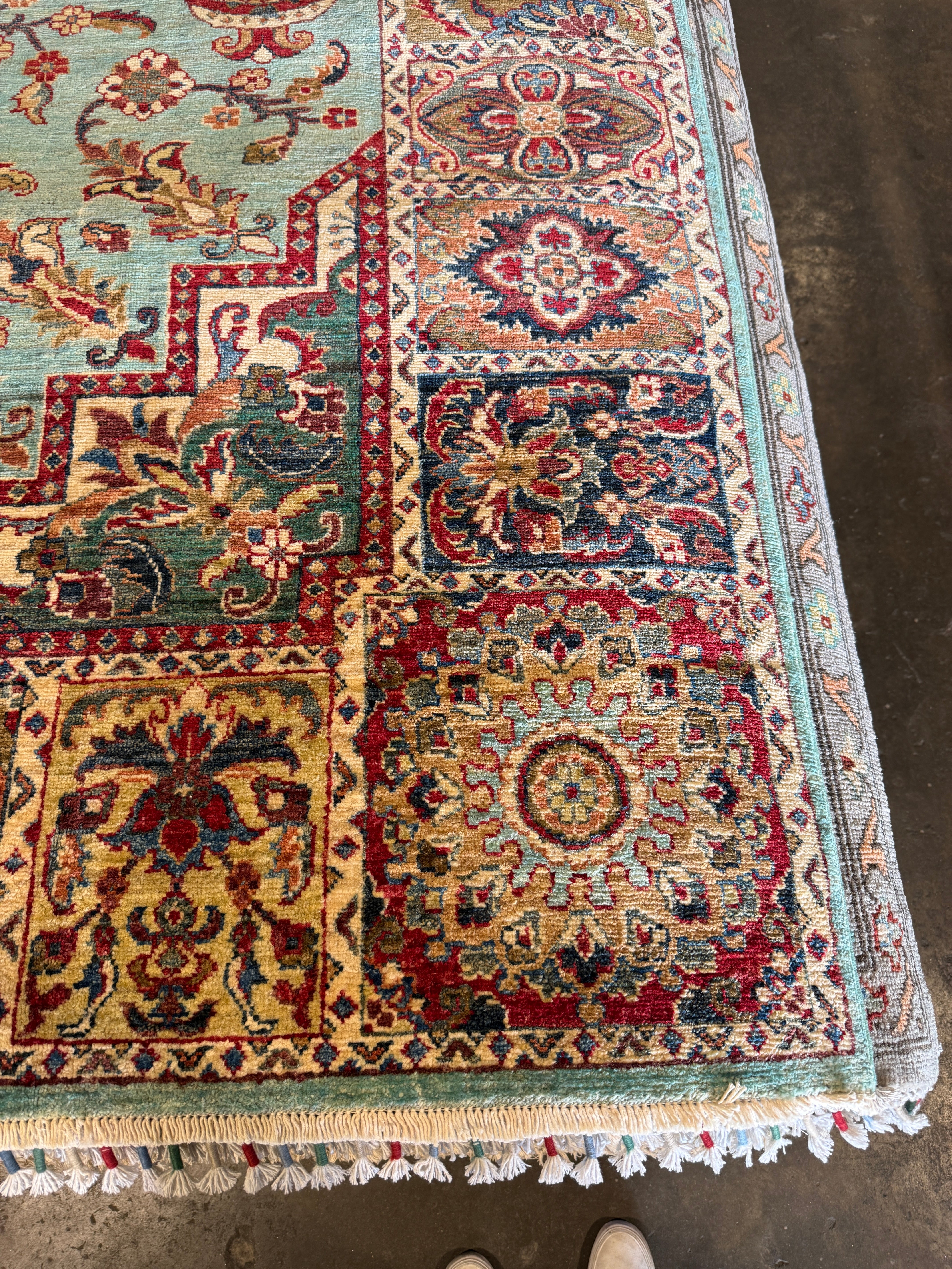 Jessica Chastain 7.11x9.11 COLOR Afghani Heriz Rug