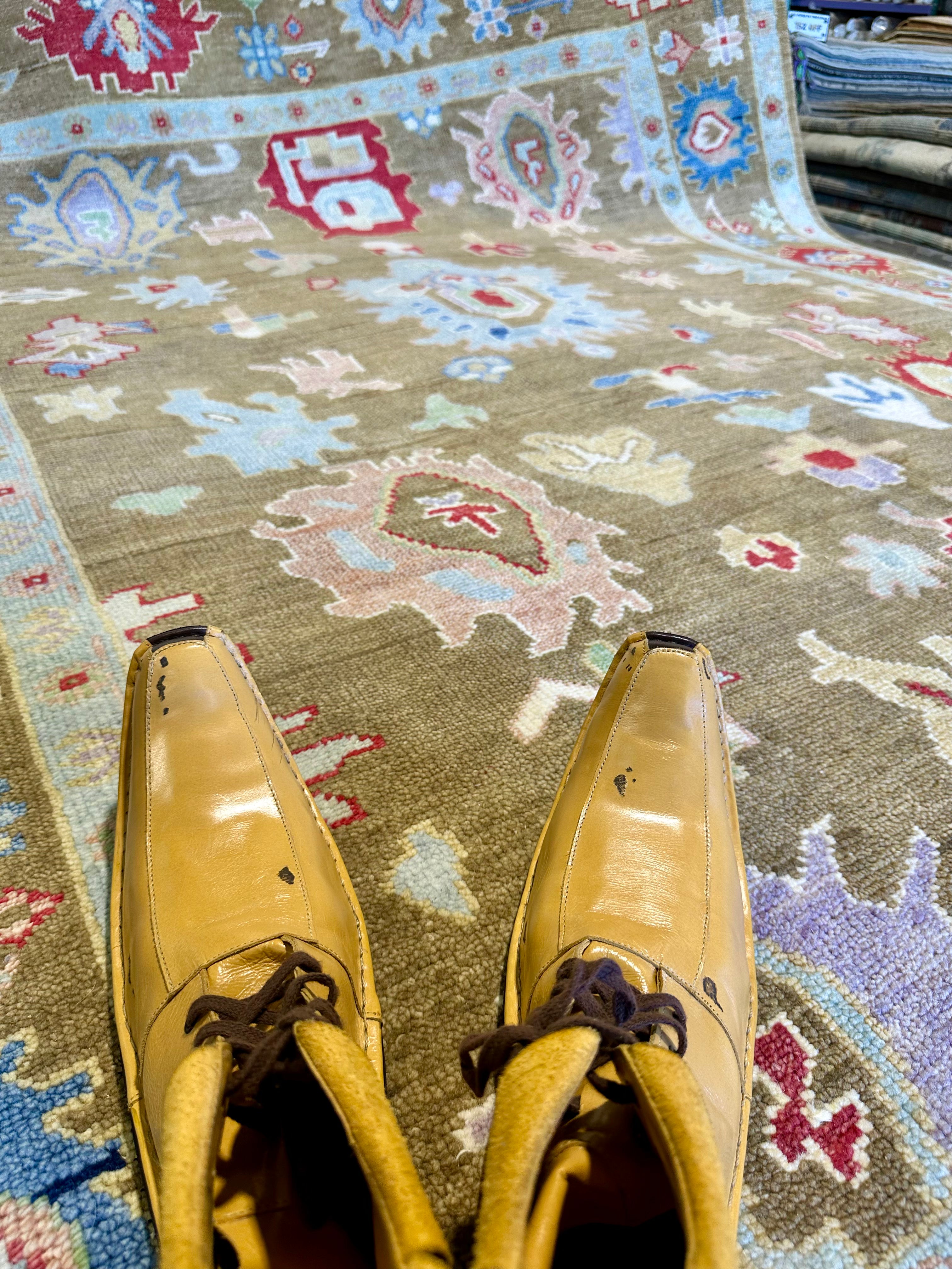 Vixen  8x10 Gold Hand-Knotted Oushak Rug