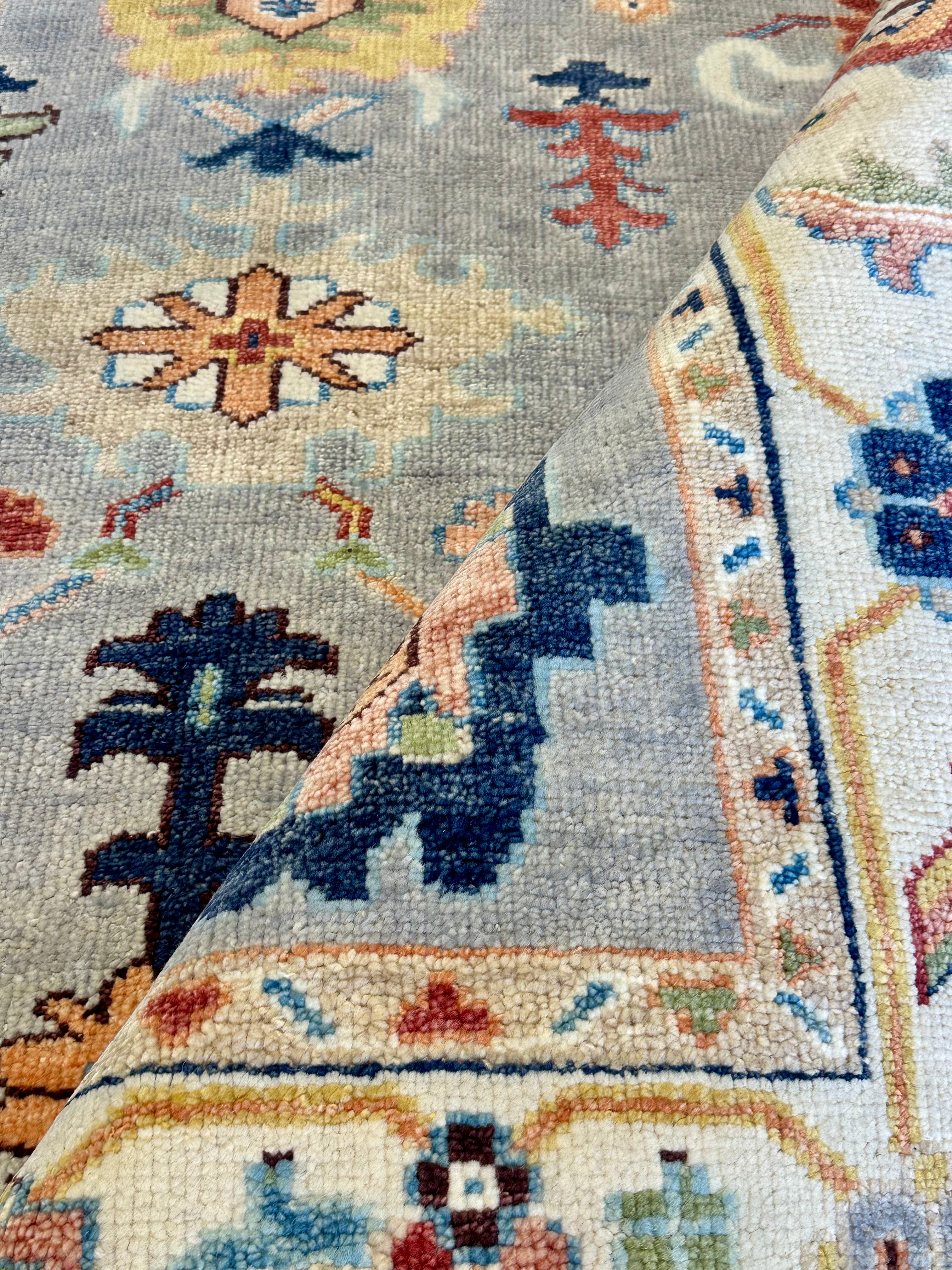 Francis Vanderbilt 8x10 Light Grey and Ivory Hand-Knotted Oushak Rug