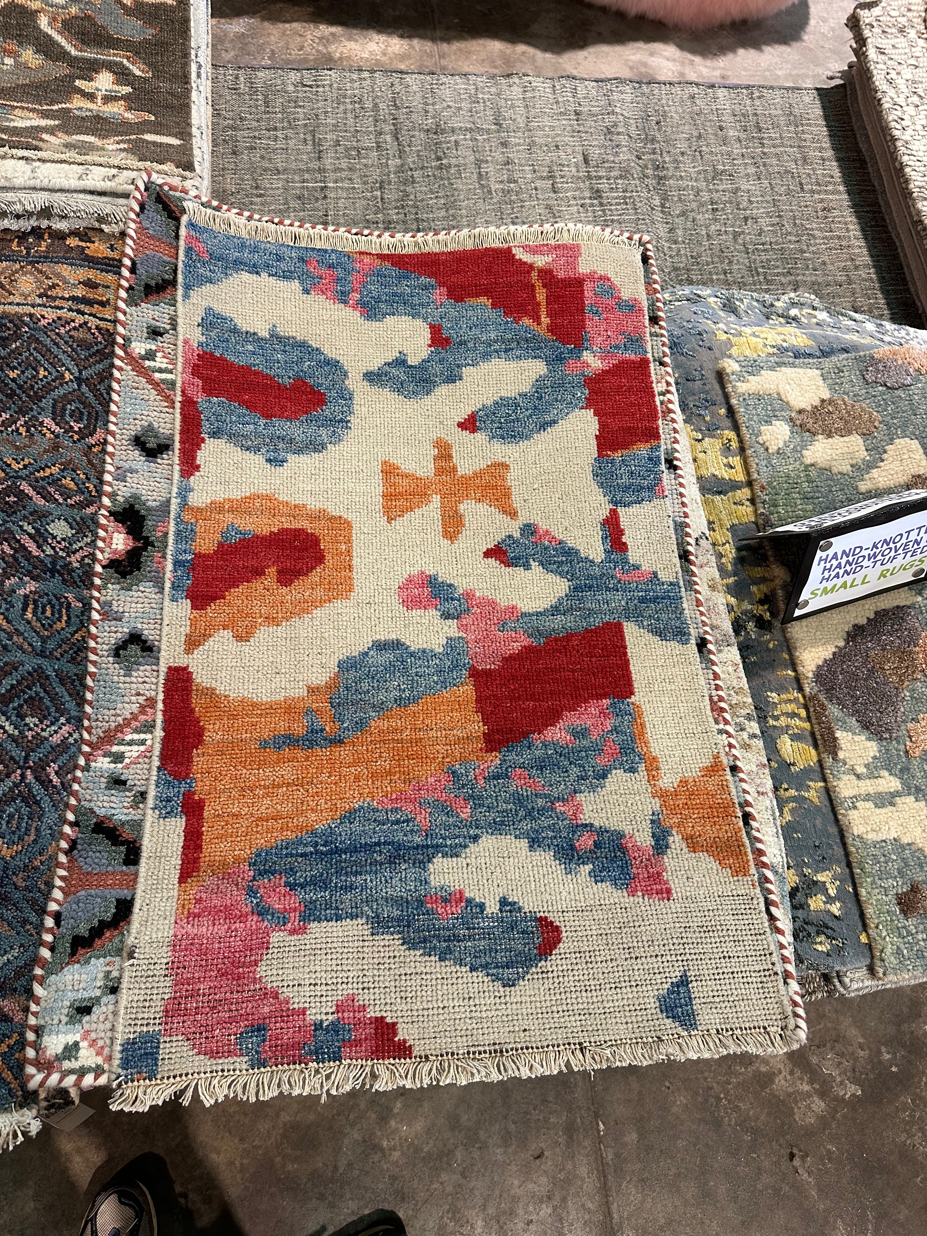 Bradley Lewis 2x3 Hand-Knotted Modern Rug