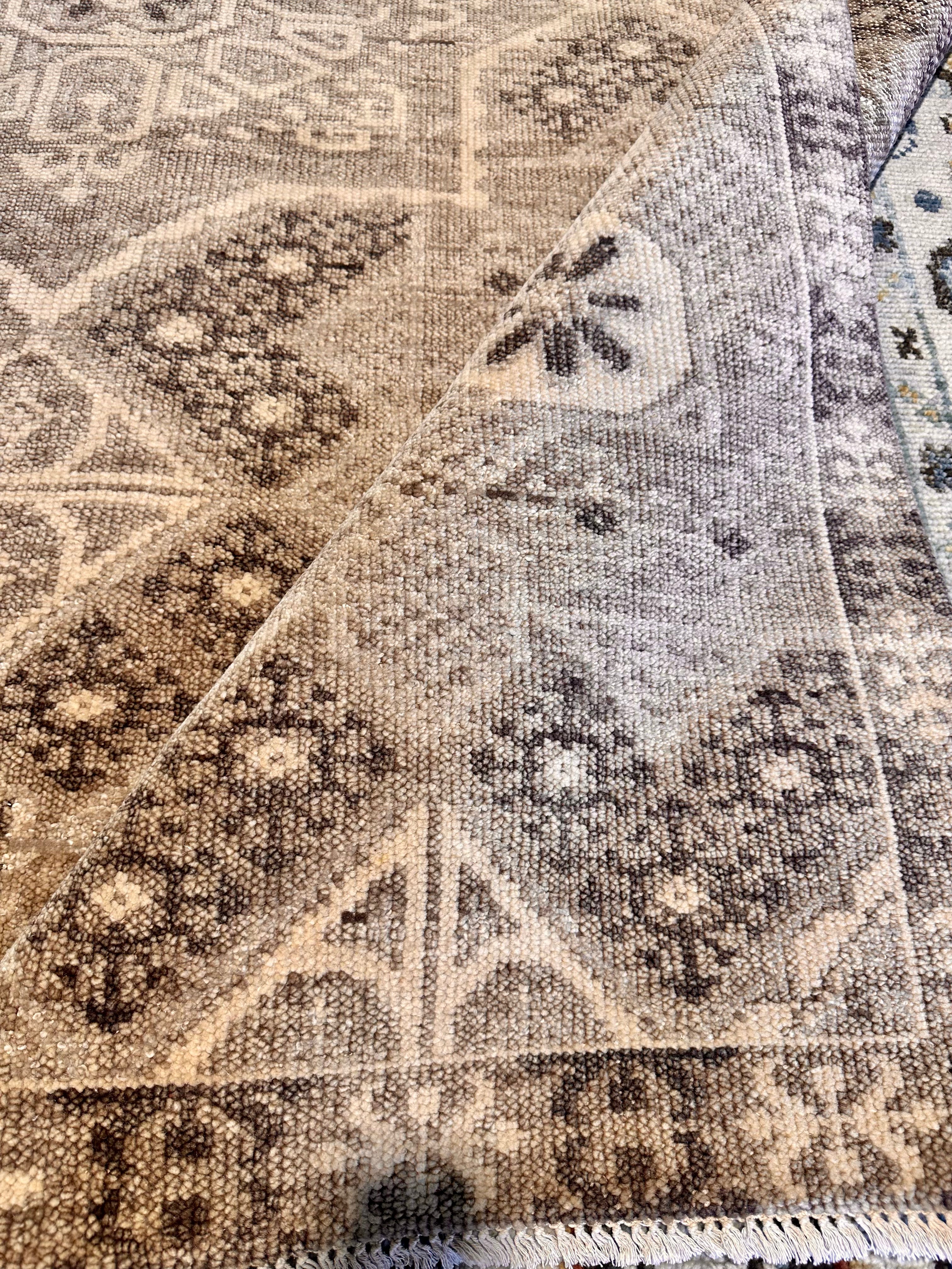 Senta 8x10 Hand-Knotted Tan & Grey Oushak