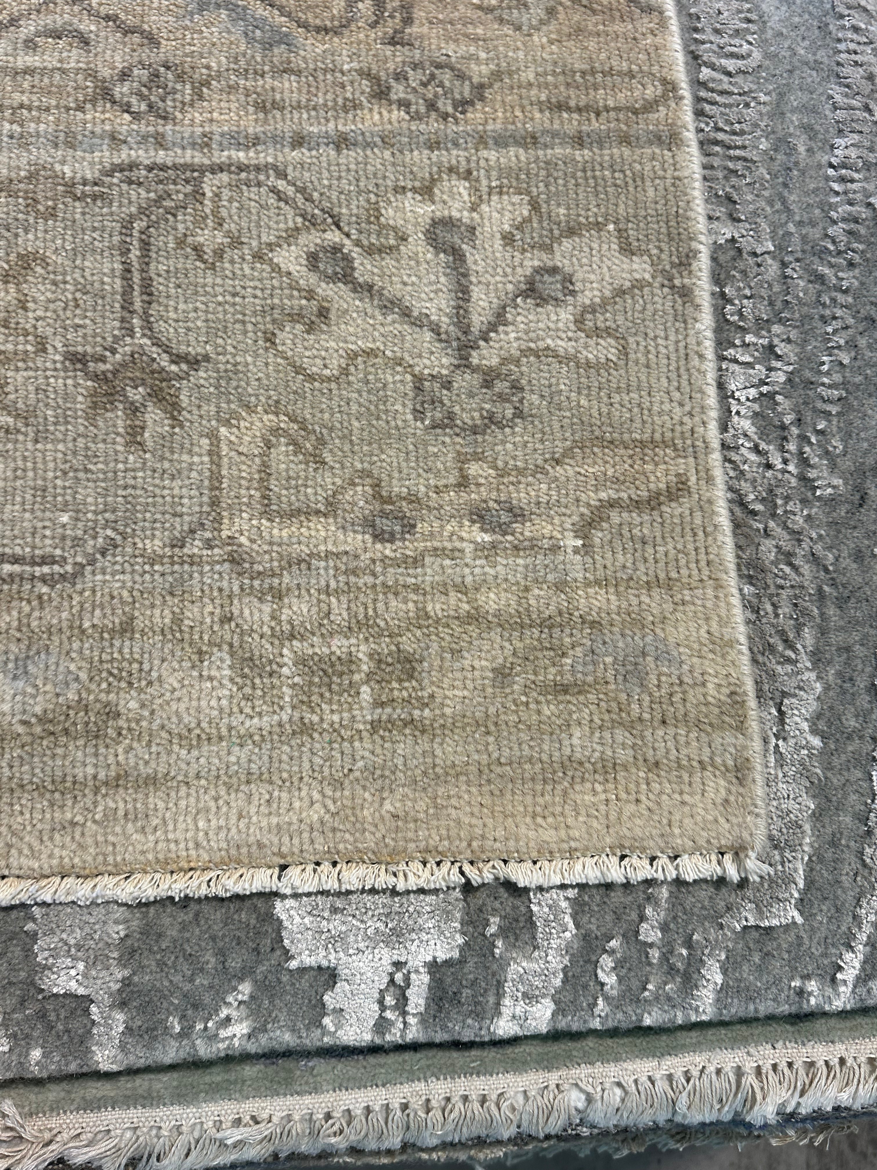 Samantha Vincent 2x3 Hand-Knotted Oushak Rug