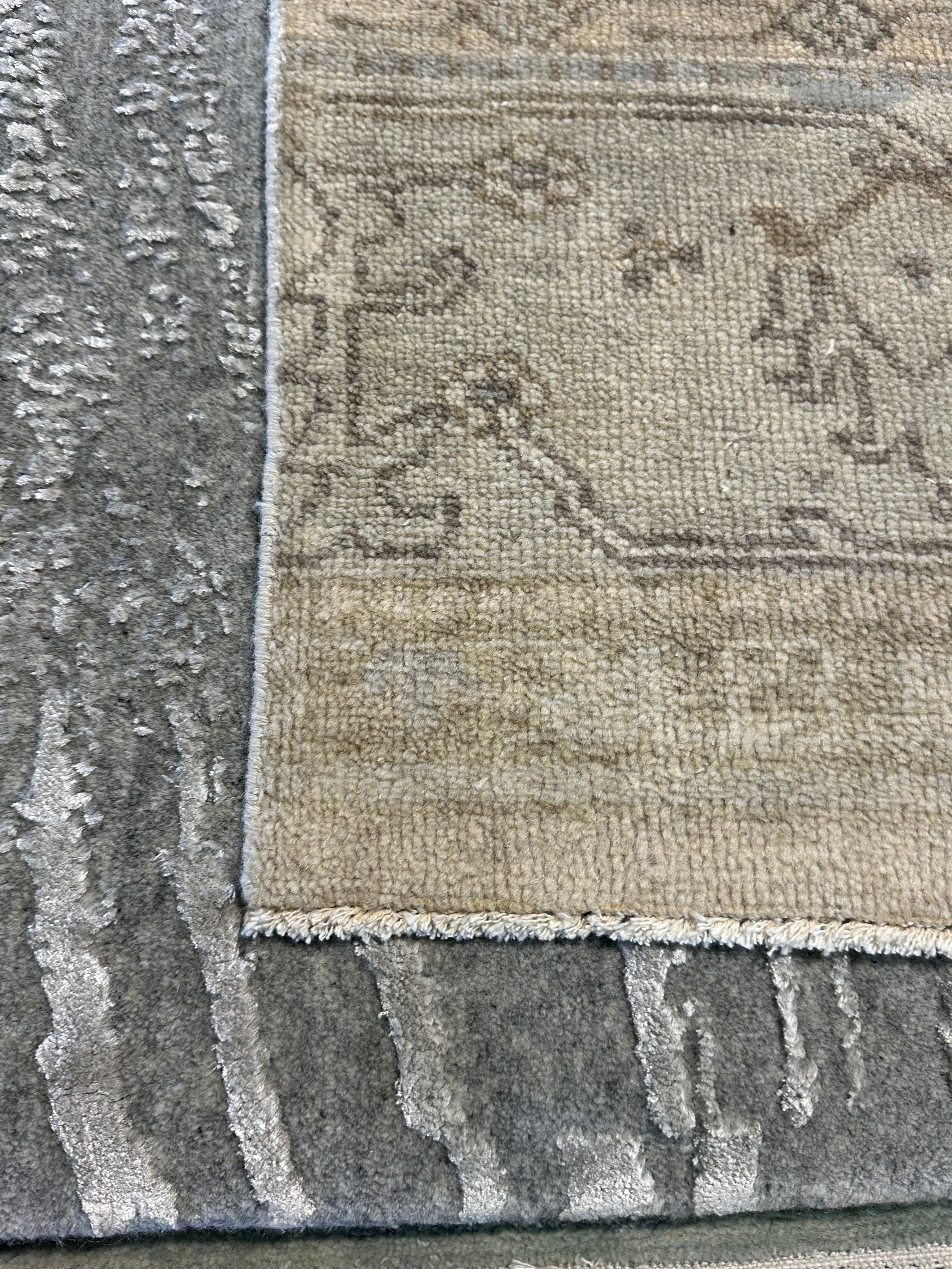 Samantha Vincent 2x3 Hand-Knotted Oushak Rug