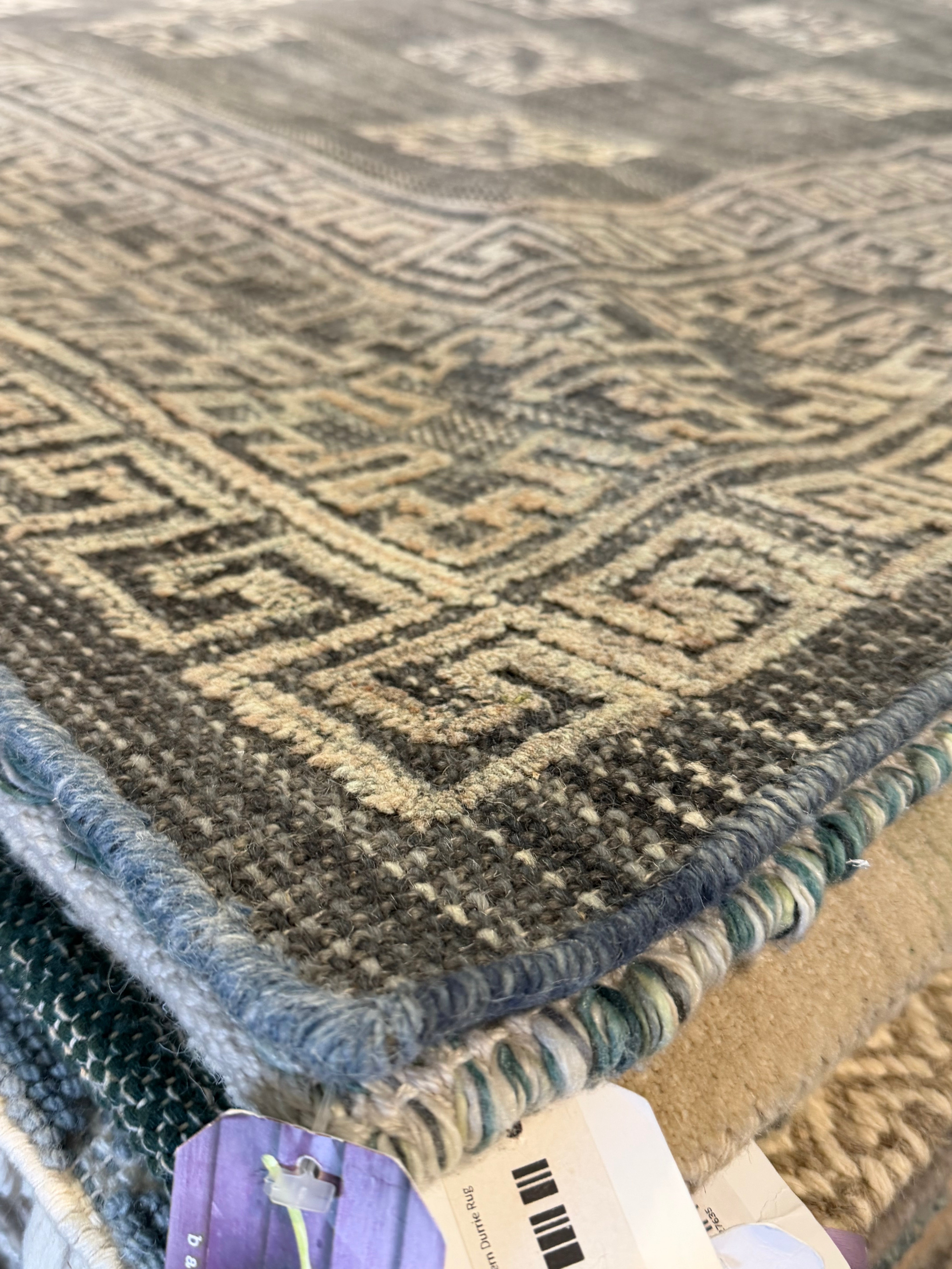 Michael Vaughan 7.6x9.6 Grey Handwoven Modern Rug