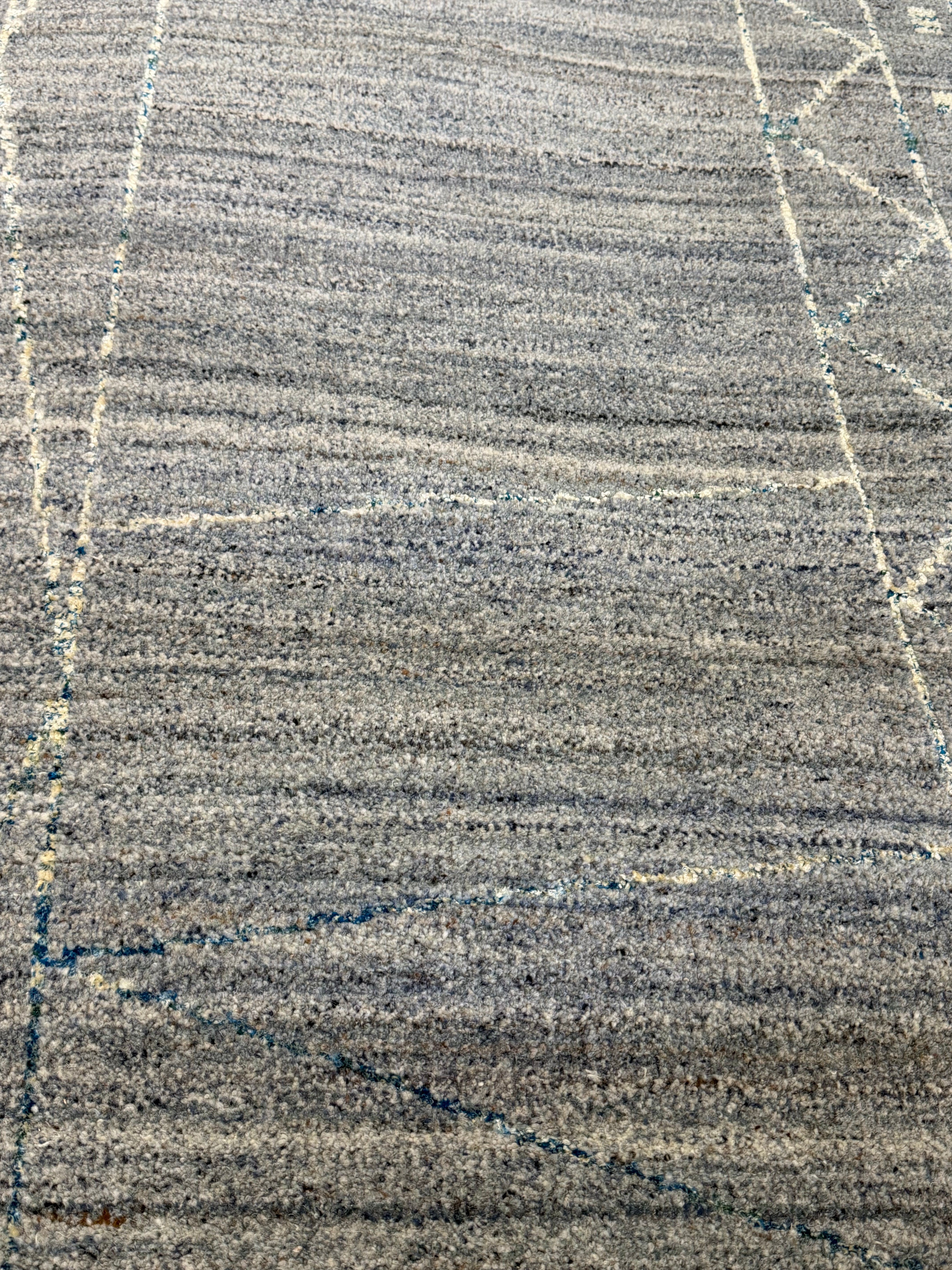 Sean Lowe 8x10 Hand-Knotted Modern Grey