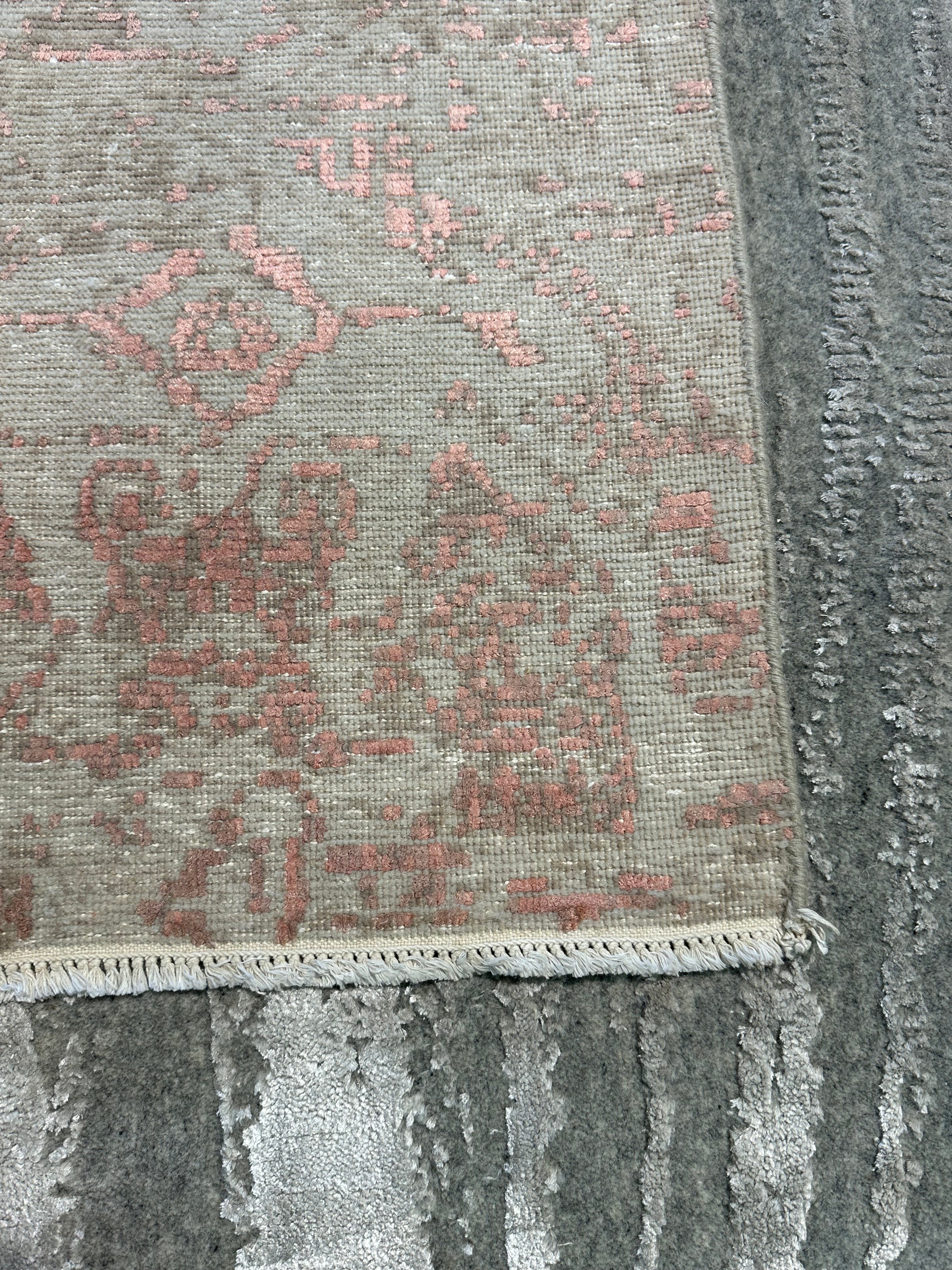 Justice Rivera  2x3 Hand-Knotted Oushak Rug