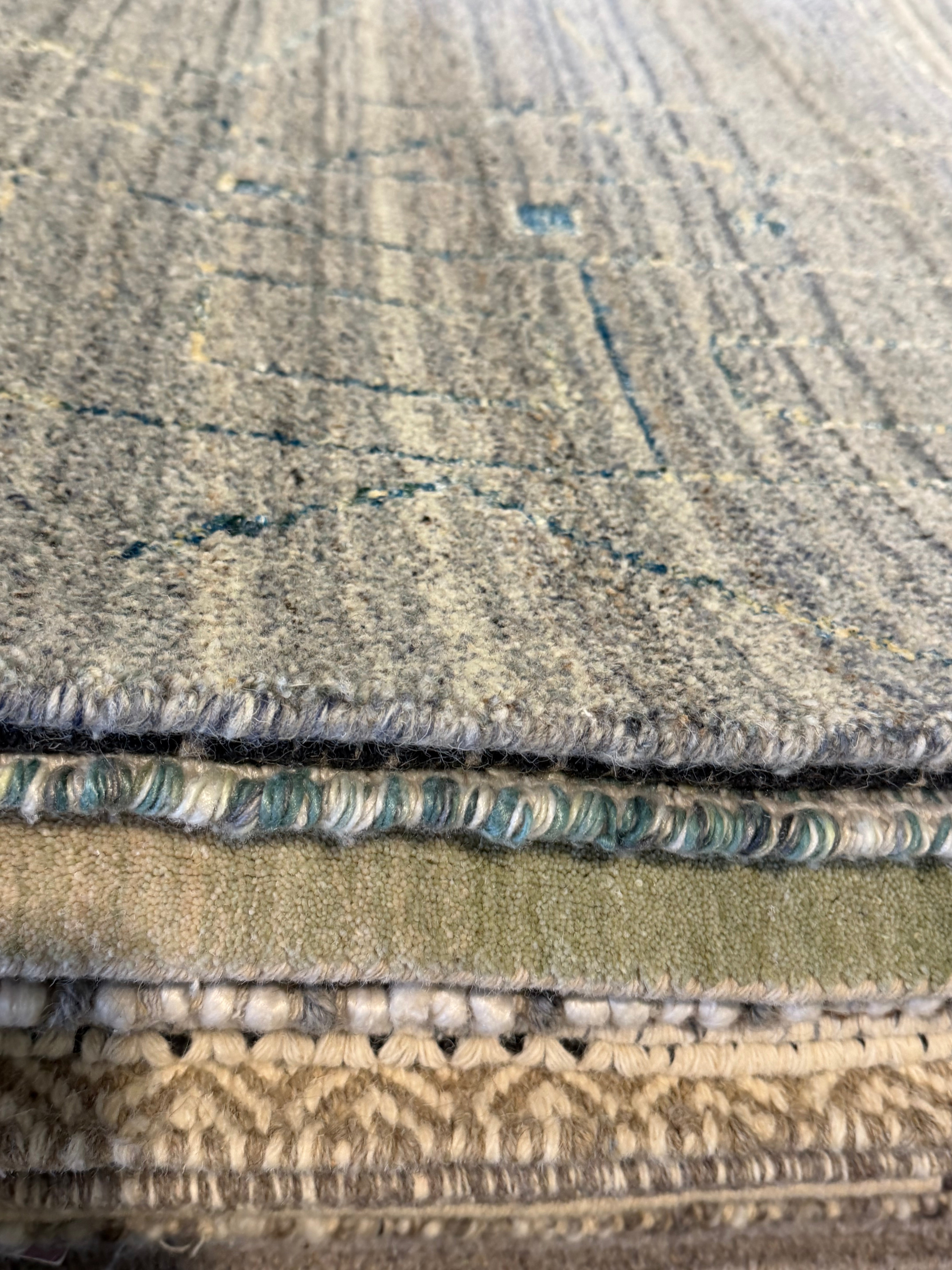 Sean Lowe 8x10 Hand-Knotted Modern Grey