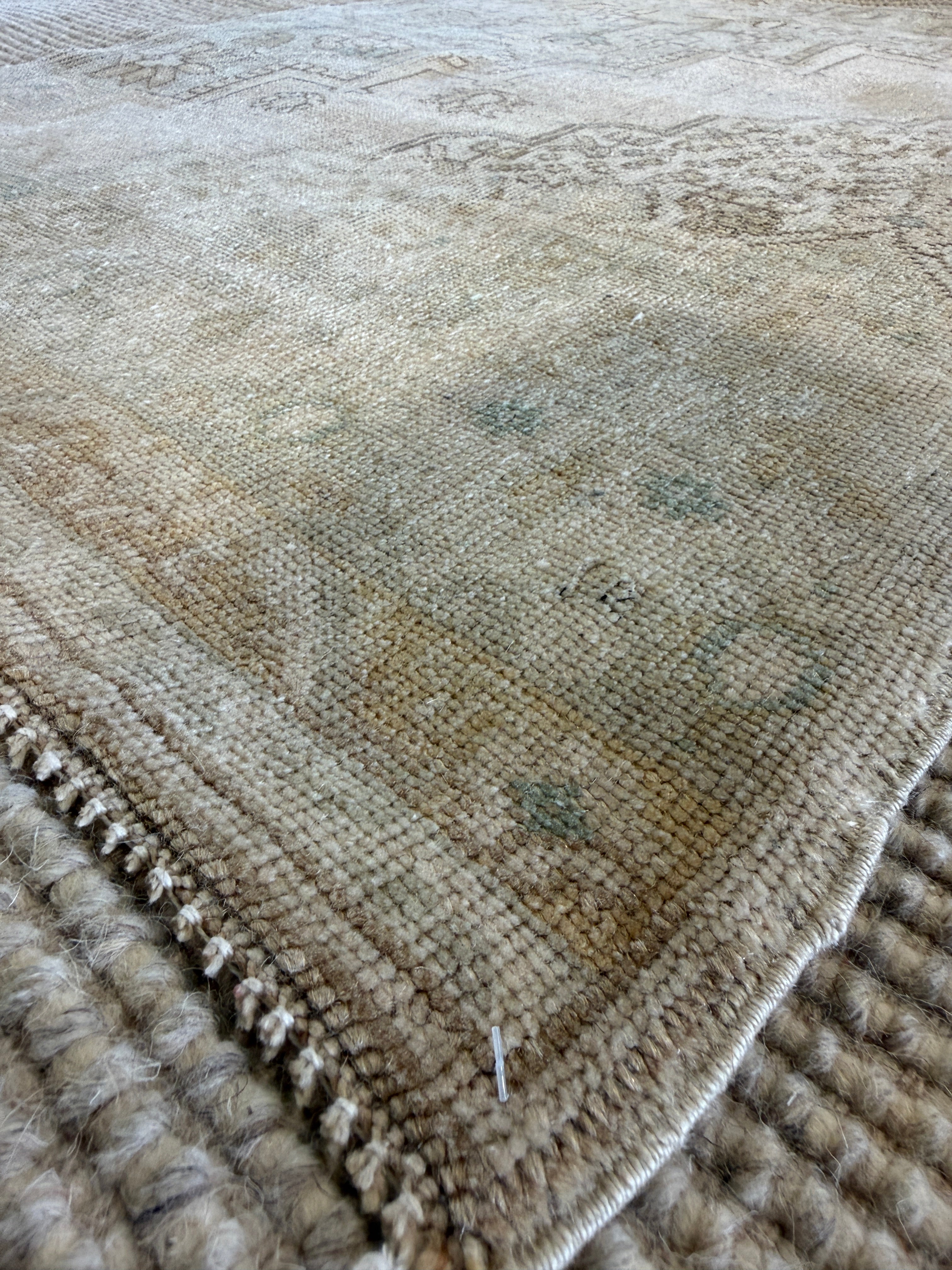 Kendra Looke 2.4x3.2 Light Pink Hand-Knotted Vintage Turkish Oushak