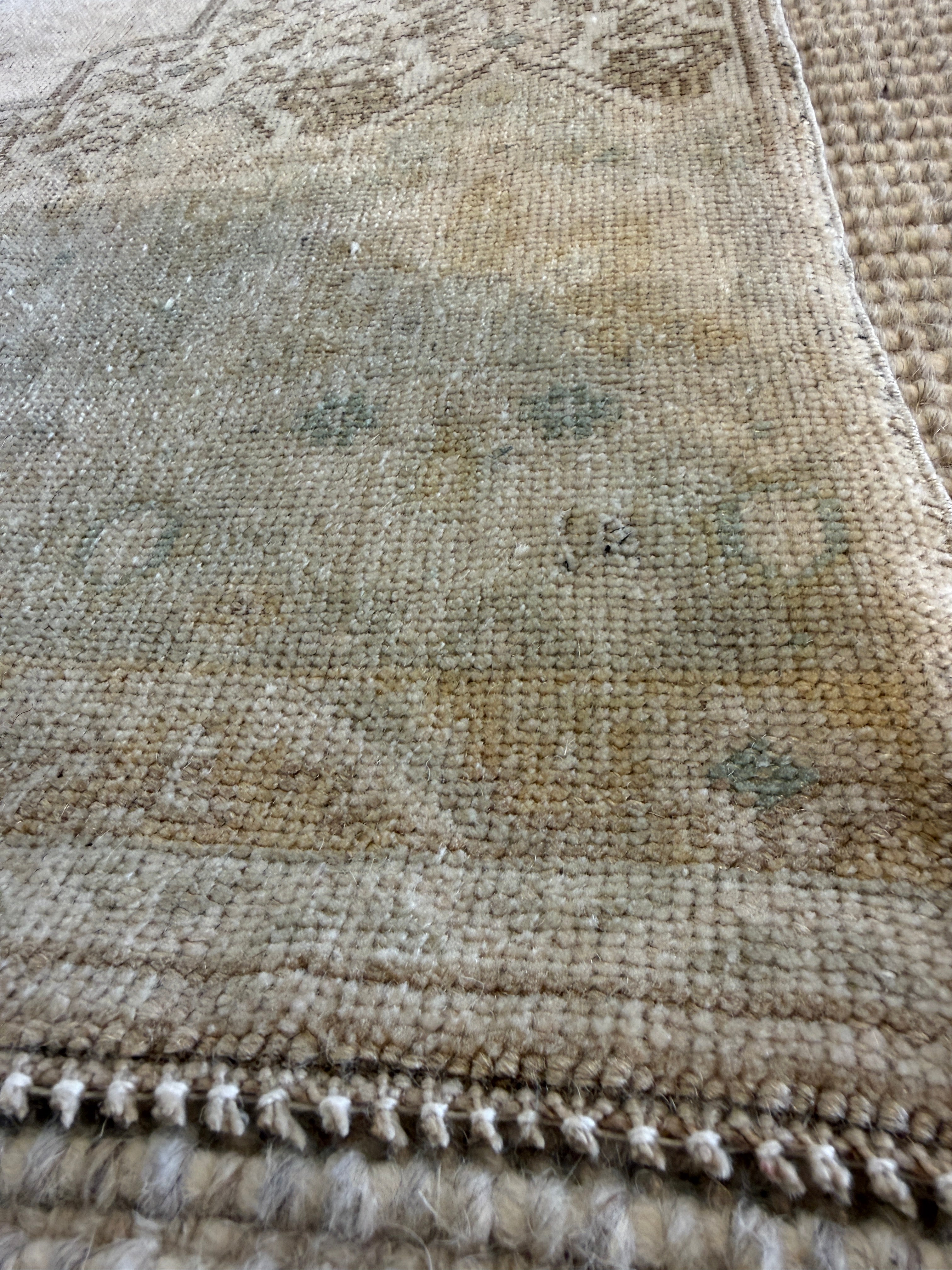 Kendra Looke 2.4x3.2 Light Pink Hand-Knotted Vintage Turkish Oushak