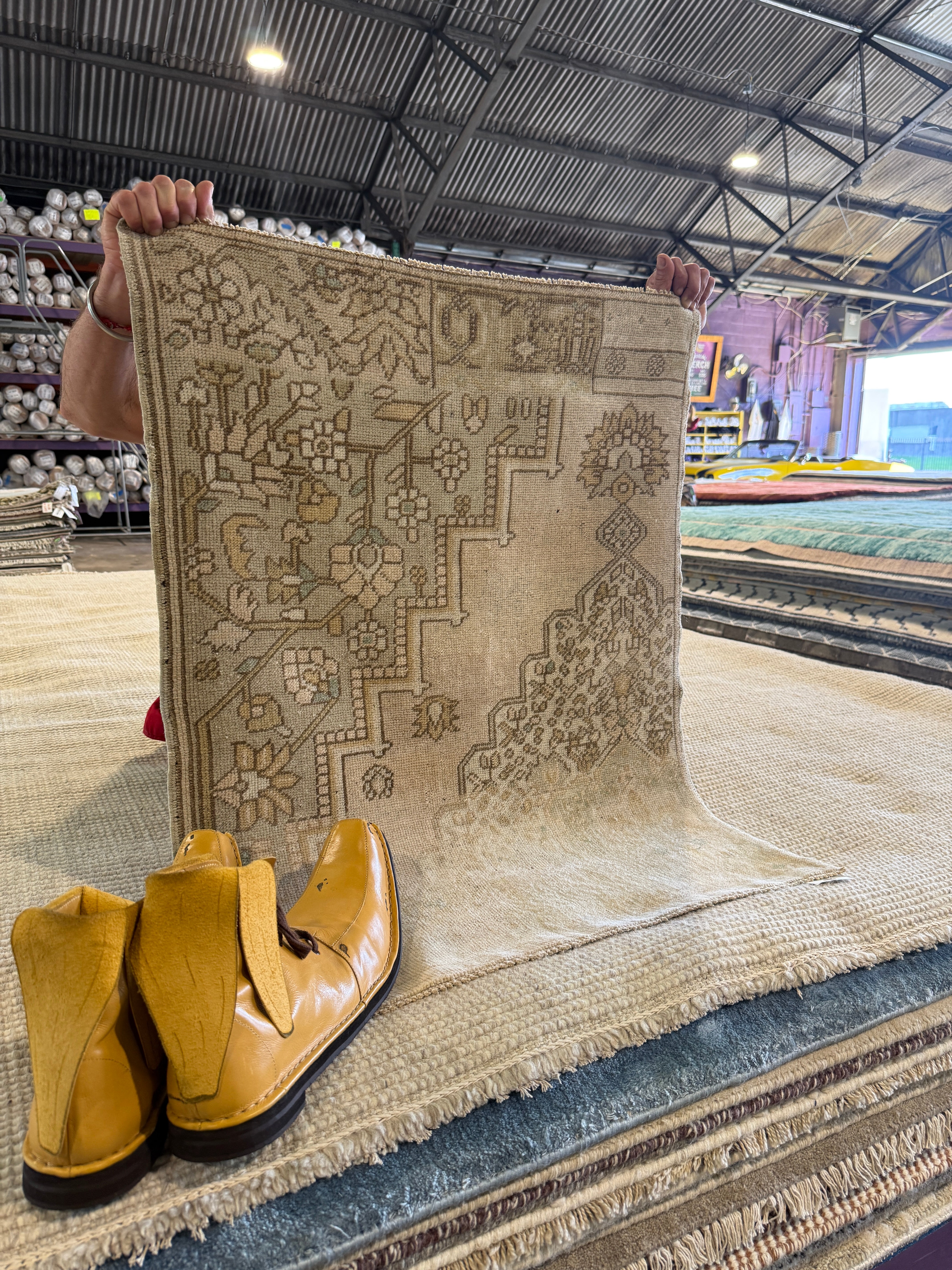 Kendra Looke 2.4x3.2 Light Pink Hand-Knotted Vintage Turkish Oushak