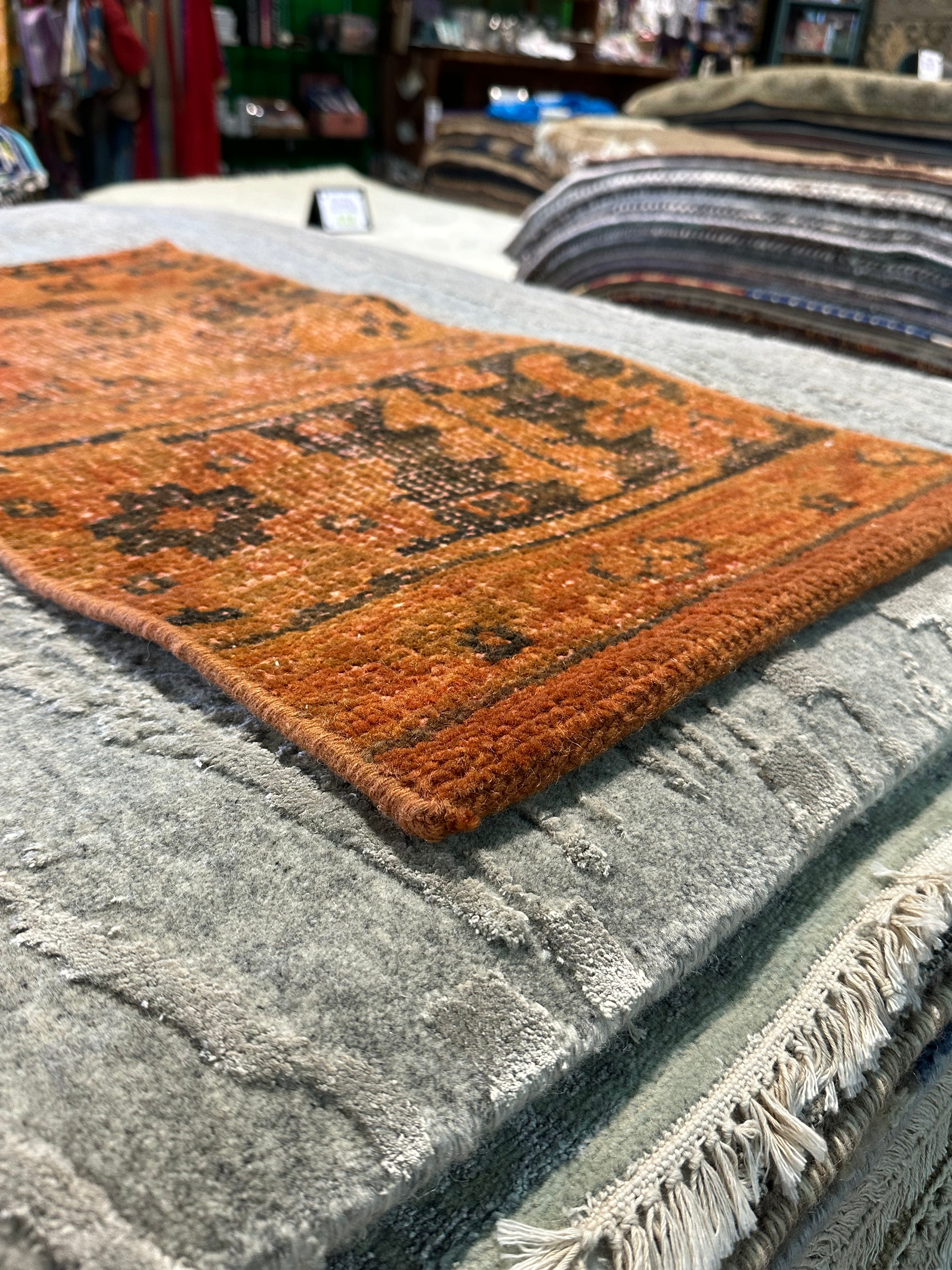 Liza Wolf 2x3 Hand-Knotted Oushak Rug