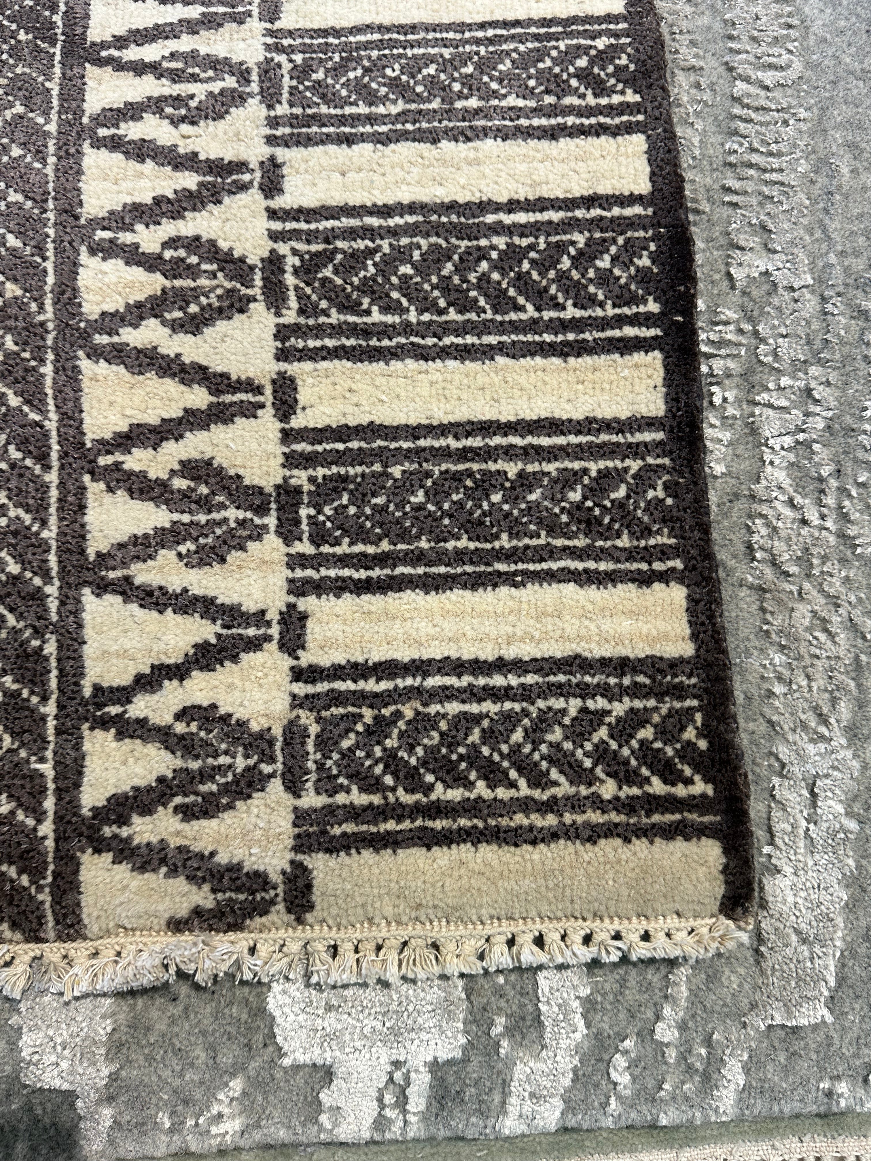 Ariana Maria McCue 2x3 Hand-Knotted Oushak Rug