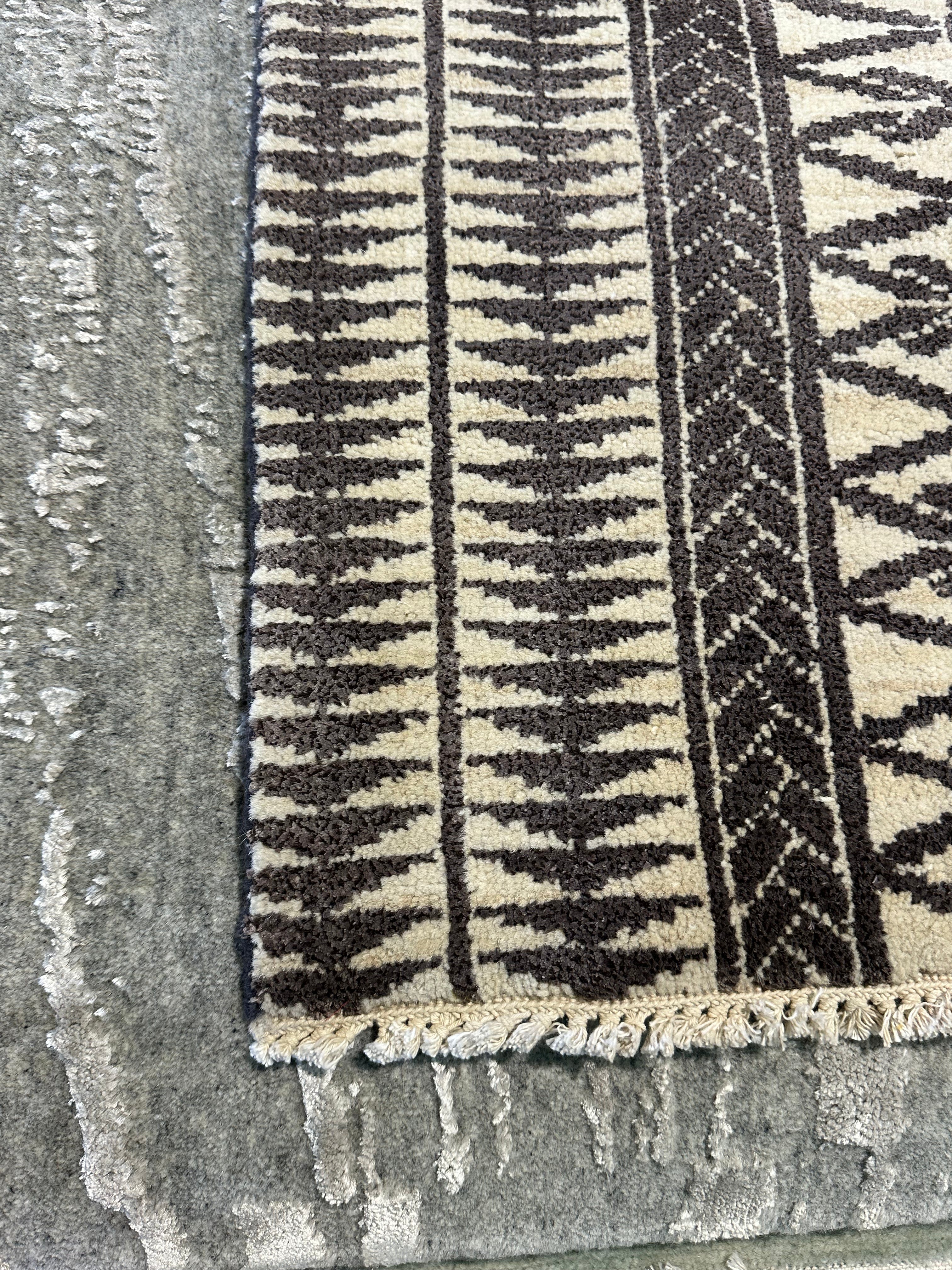 Ariana Maria McCue 2x3 Hand-Knotted Oushak Rug