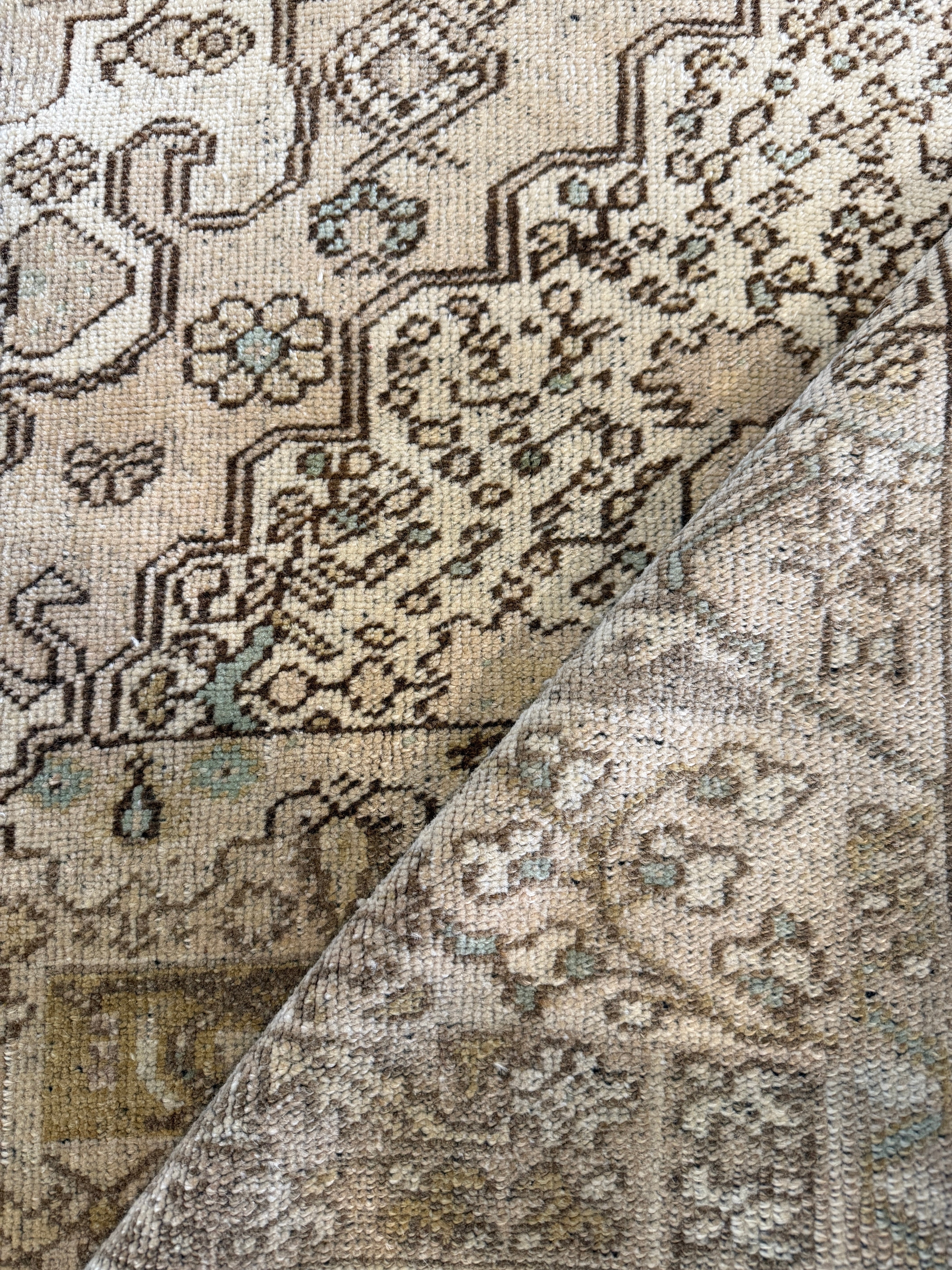 Justina 2.9x3.5 Light Pink Hand-Knotted Vintage Turkish Oushak