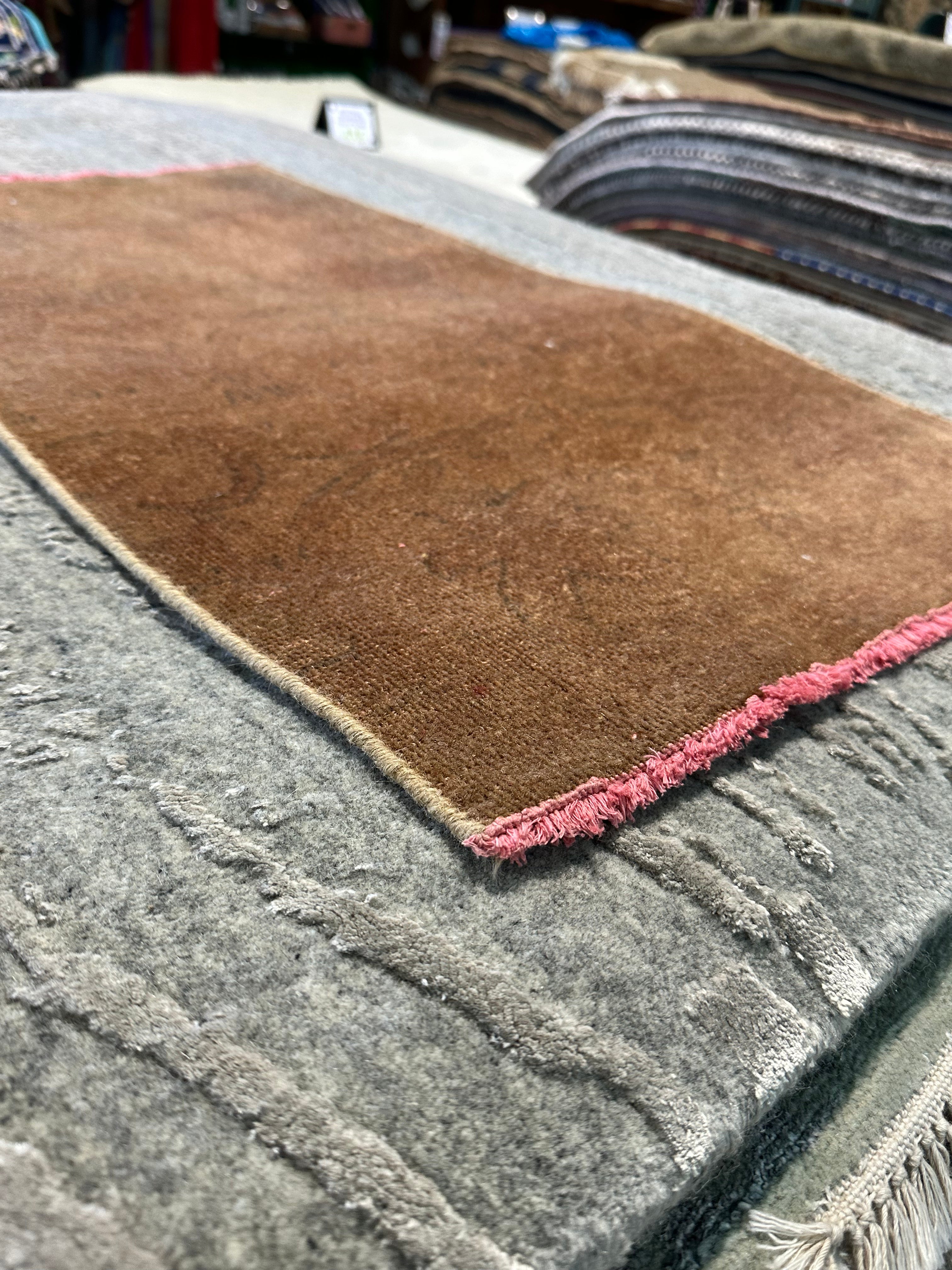 Samantha Garvey 2x3 Hand-Knotted Oushak Rug