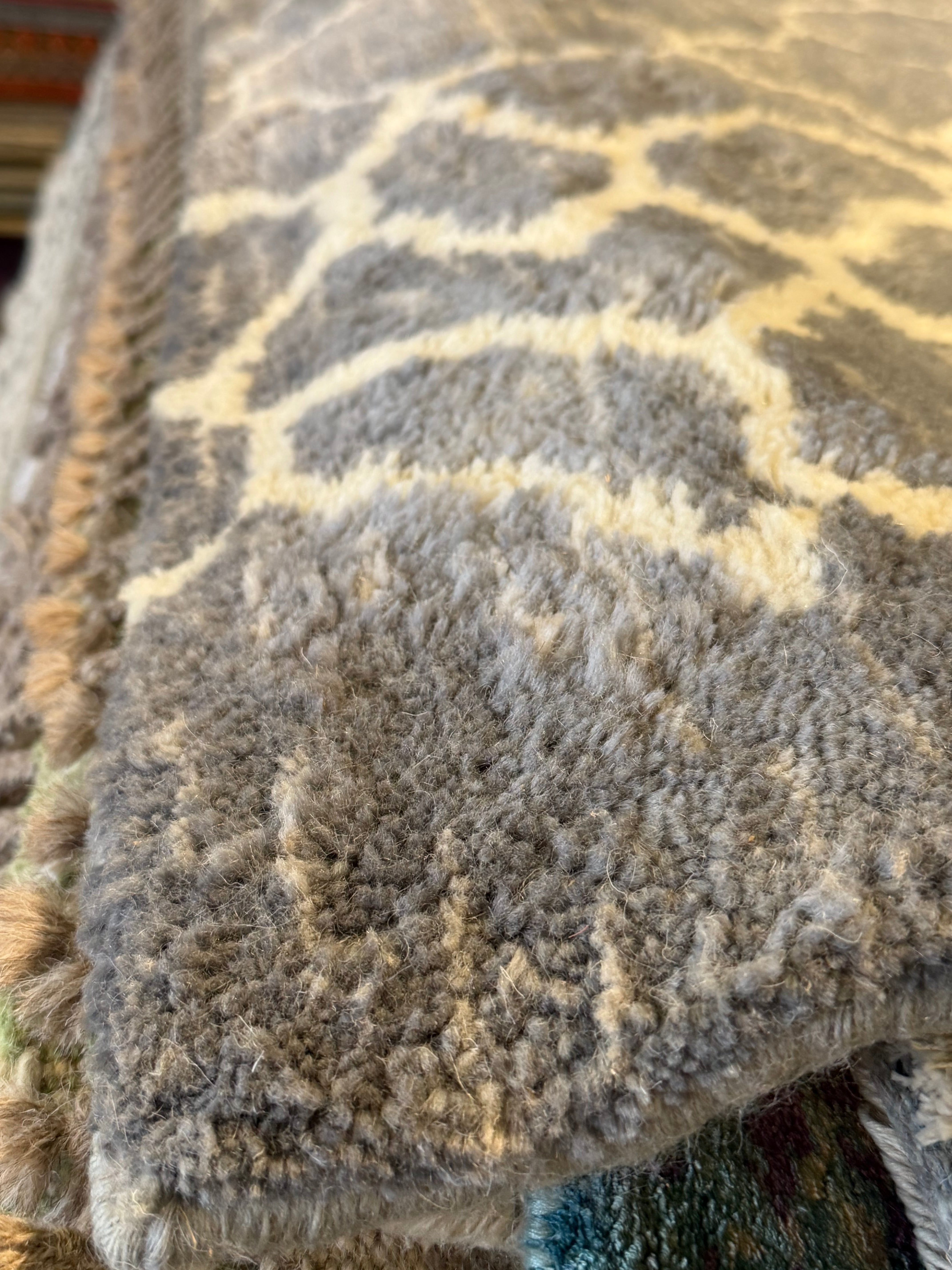 John Reynolds 8x9.9 Grey Hand-Knotted Modern Rug