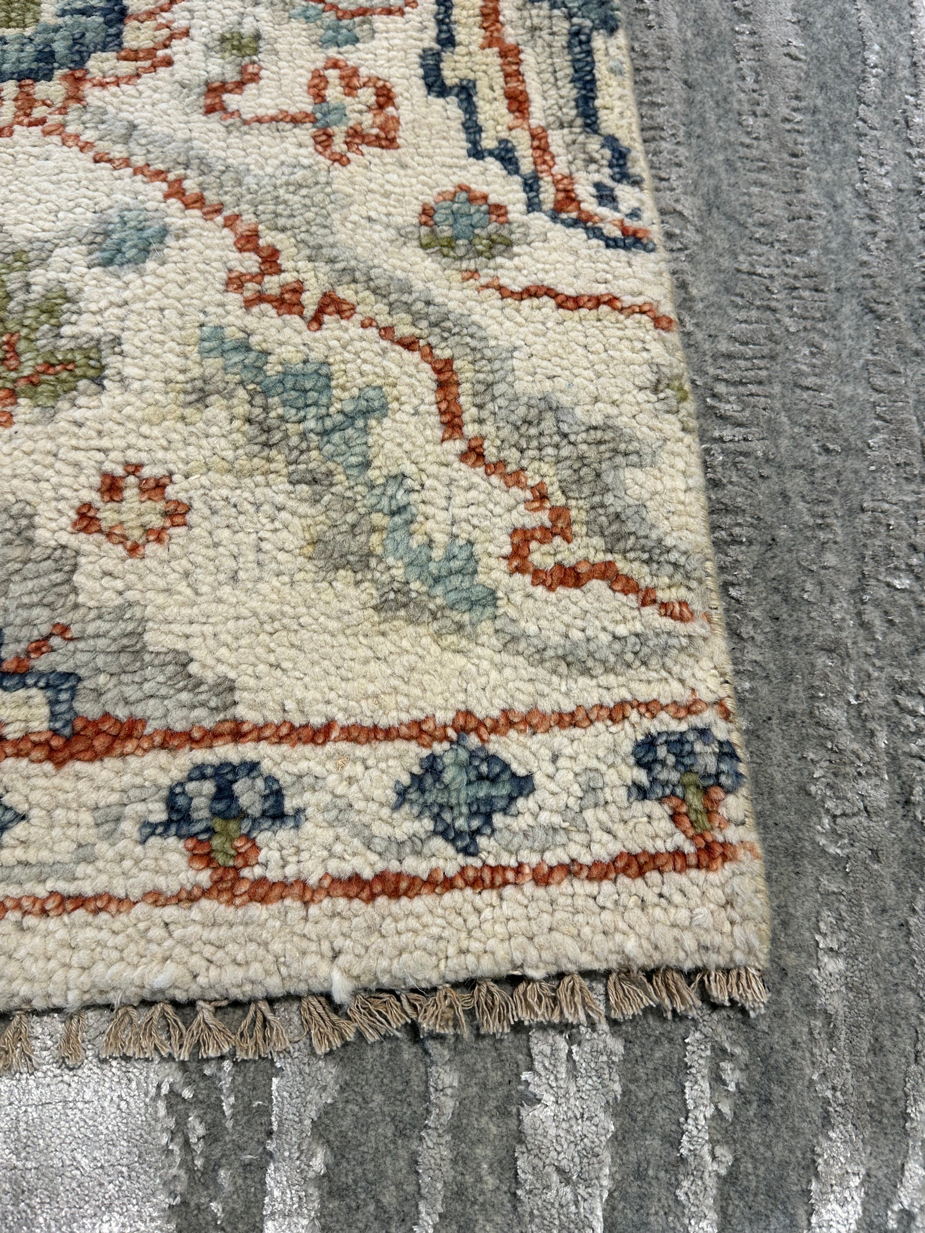 Shea Claire 2x3 Hand-Knotted Oushak Rug