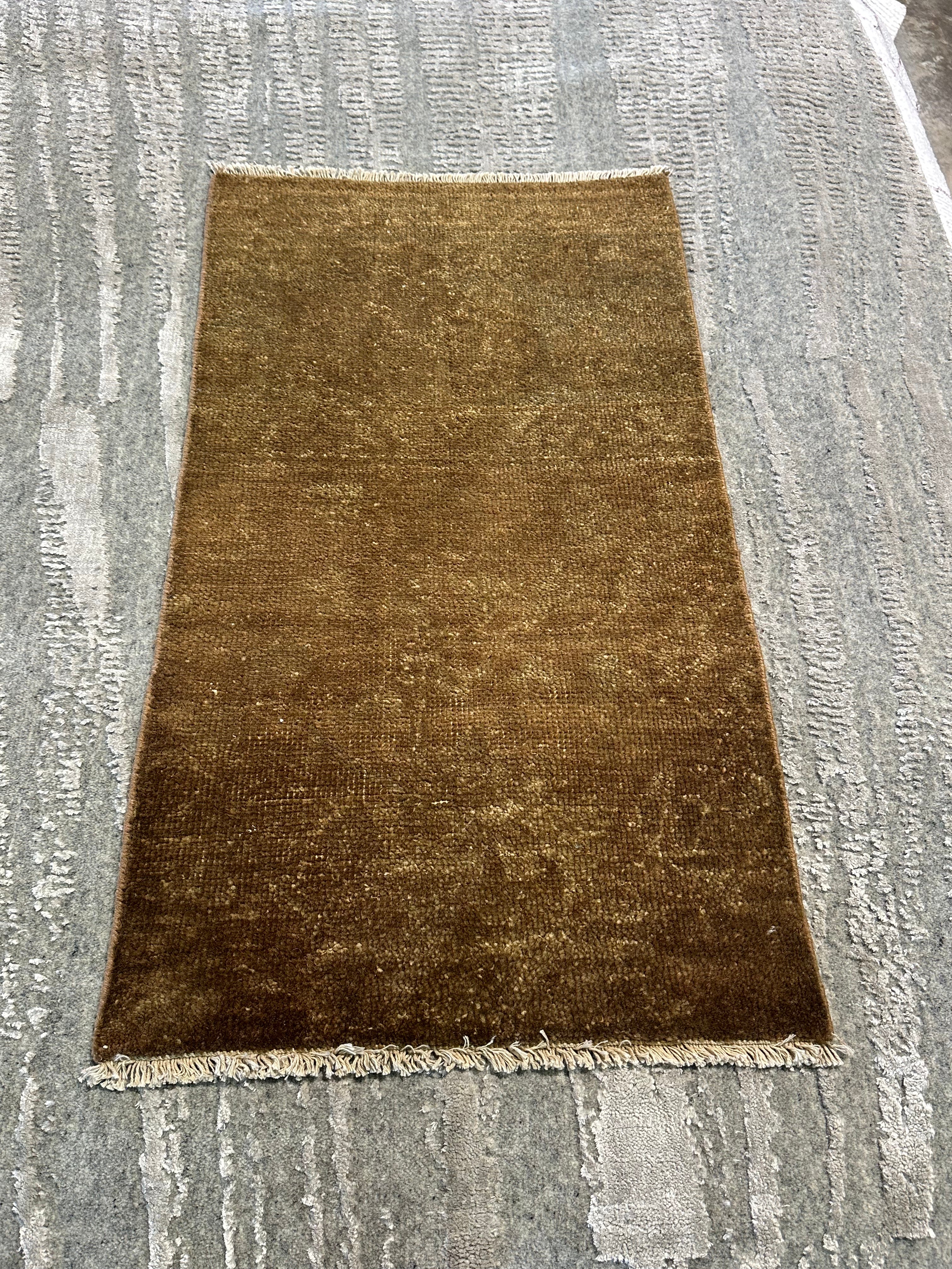 Sophia Frances 2x3 Hand-Knotted Oushak Rug