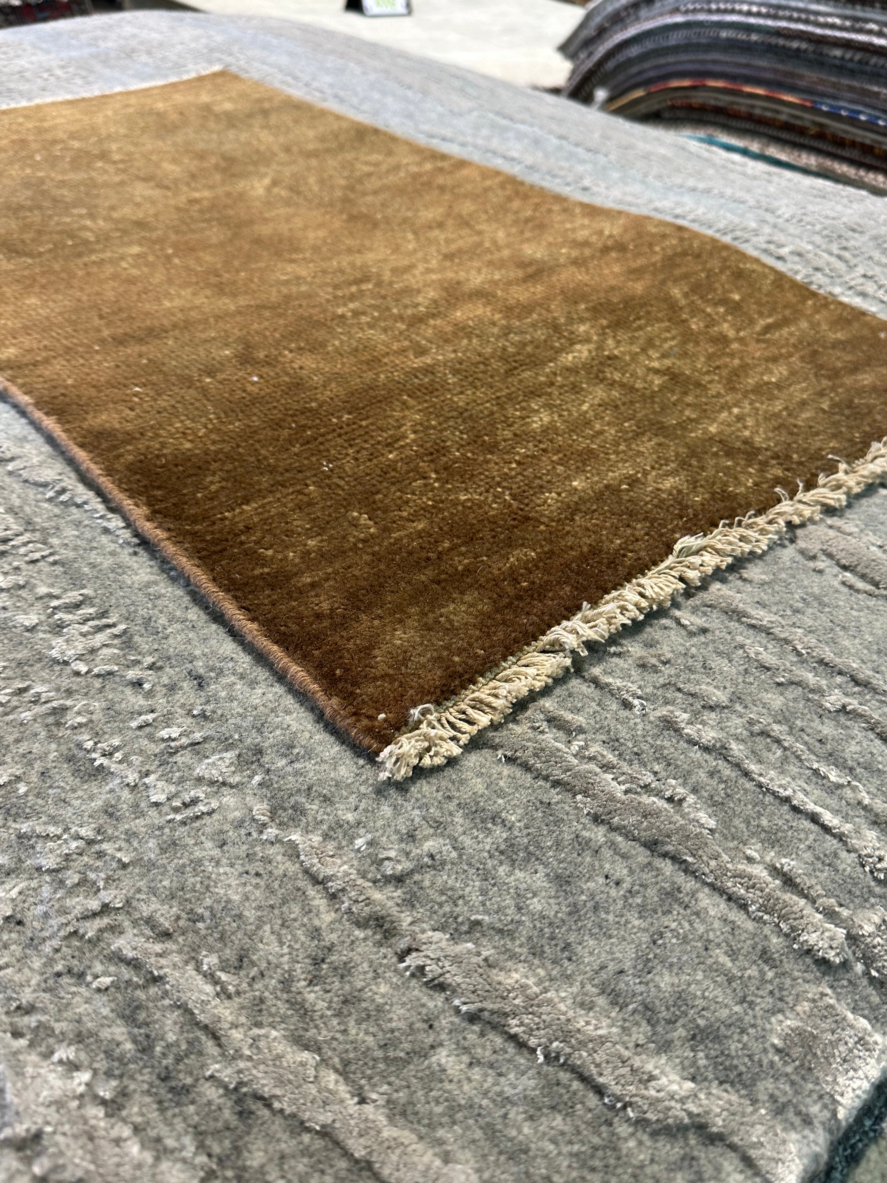 Katelyn Rose Caffrey 2x3 Hand-Knotted Oushak Rug
