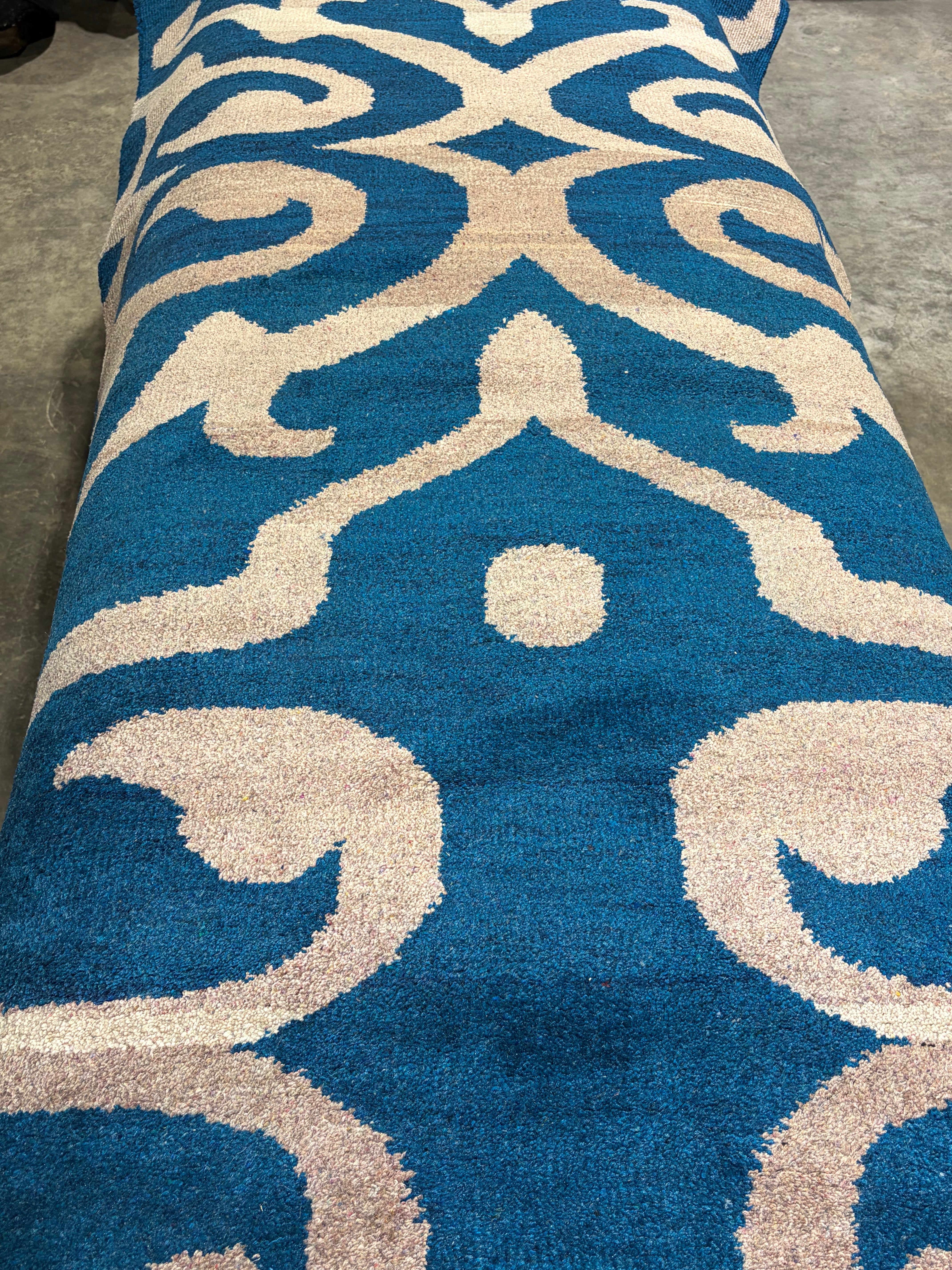 Andre Joel Hudson 4x10 Blue Hand-Knotted Modern Runner