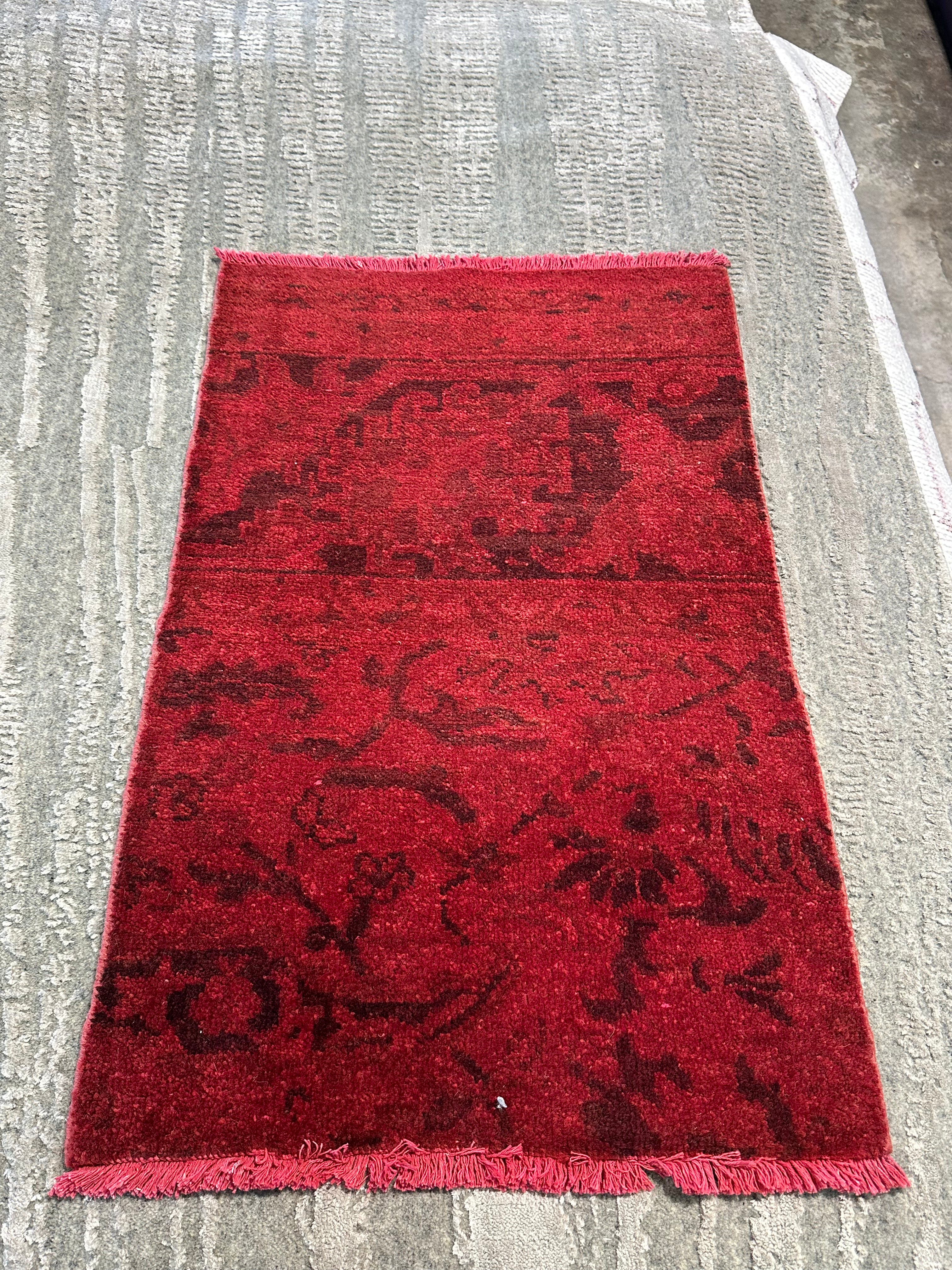 Sarah Hawthorne 2x3 Hand-Knotted Oushak Rug