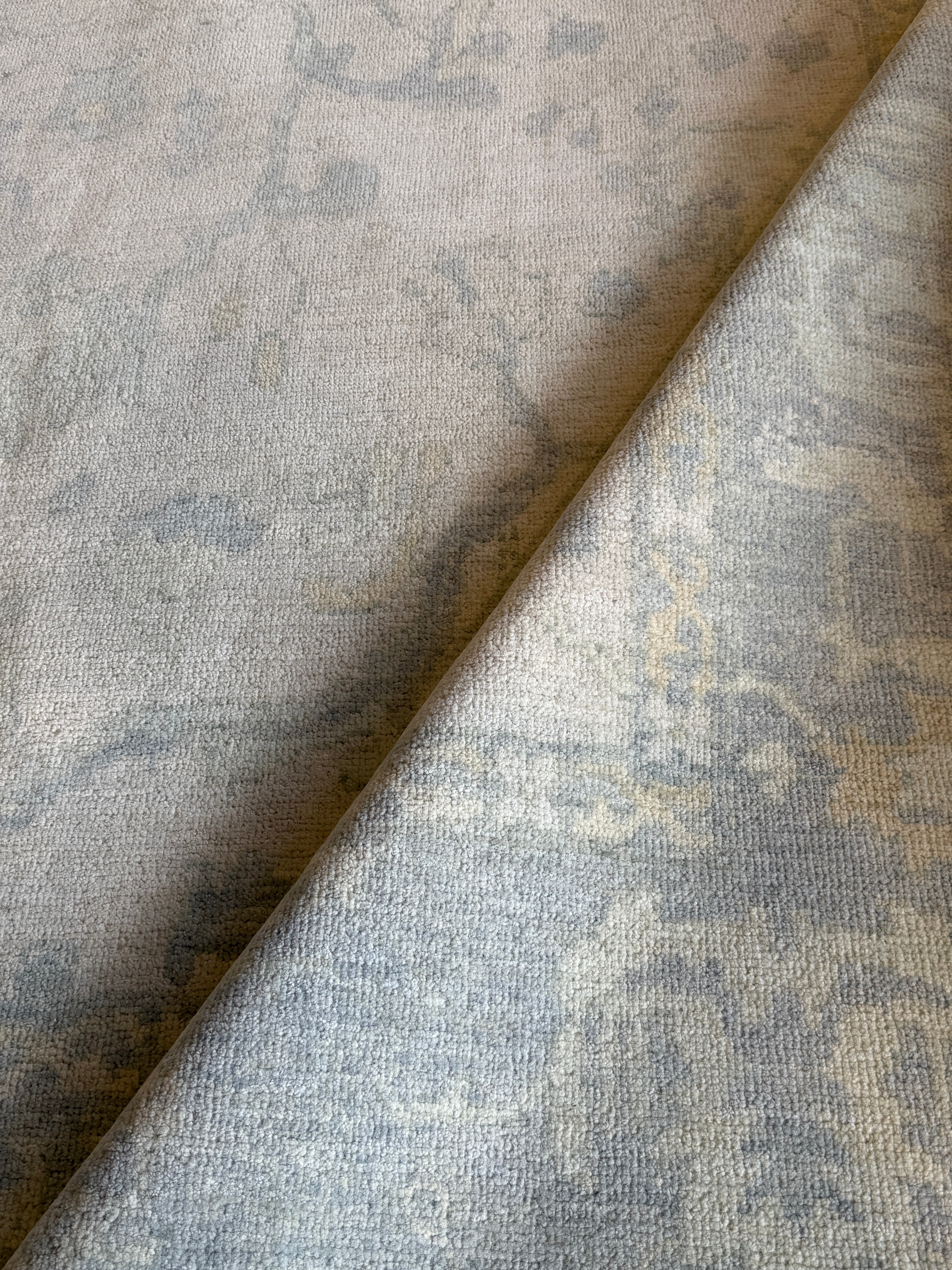 Anjana 9x12.2 Hand-Knotted Cream and Gray Oushak