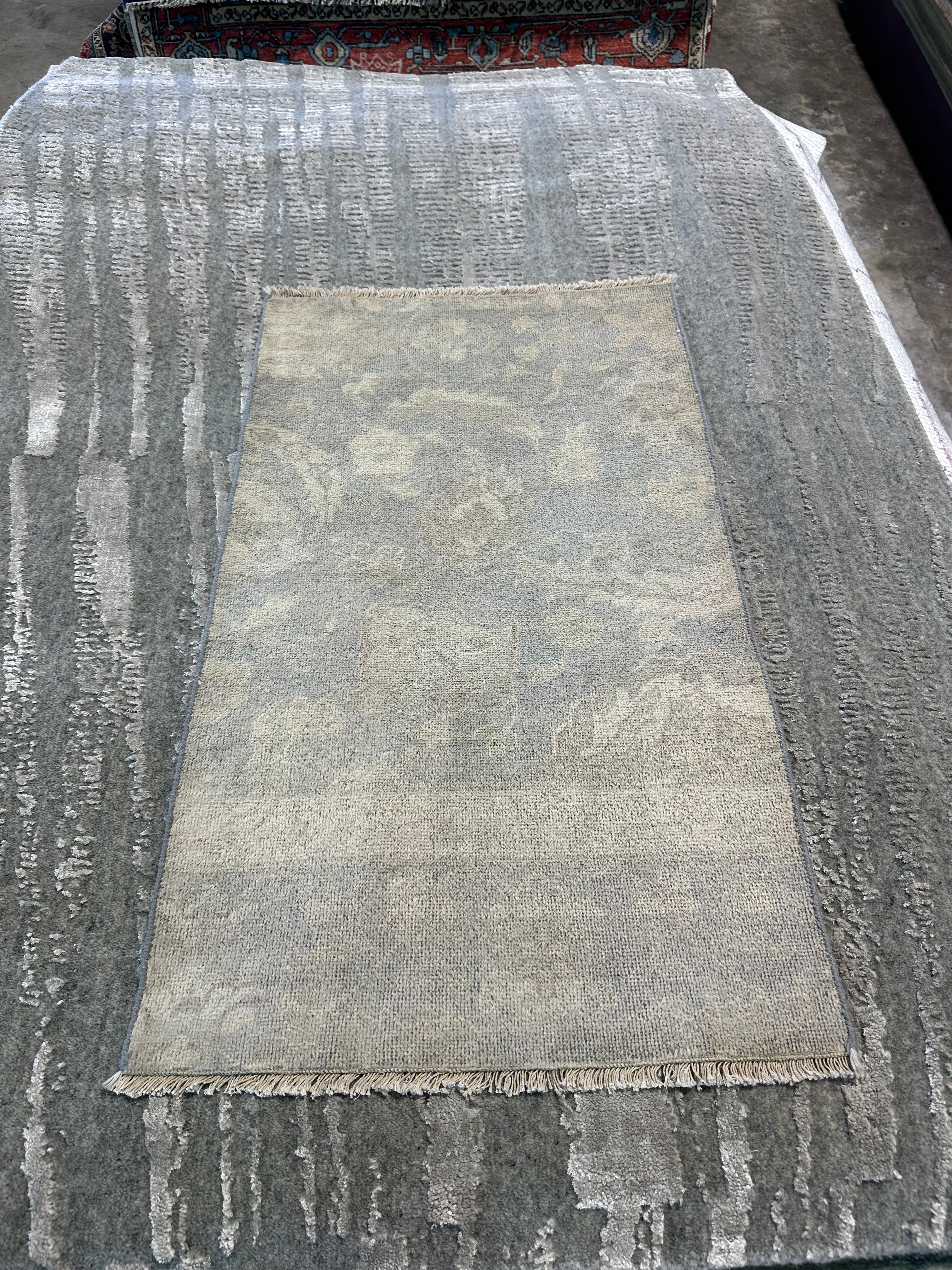 Victoria Linchong 2x3 Hand-Knotted Oushak Rug