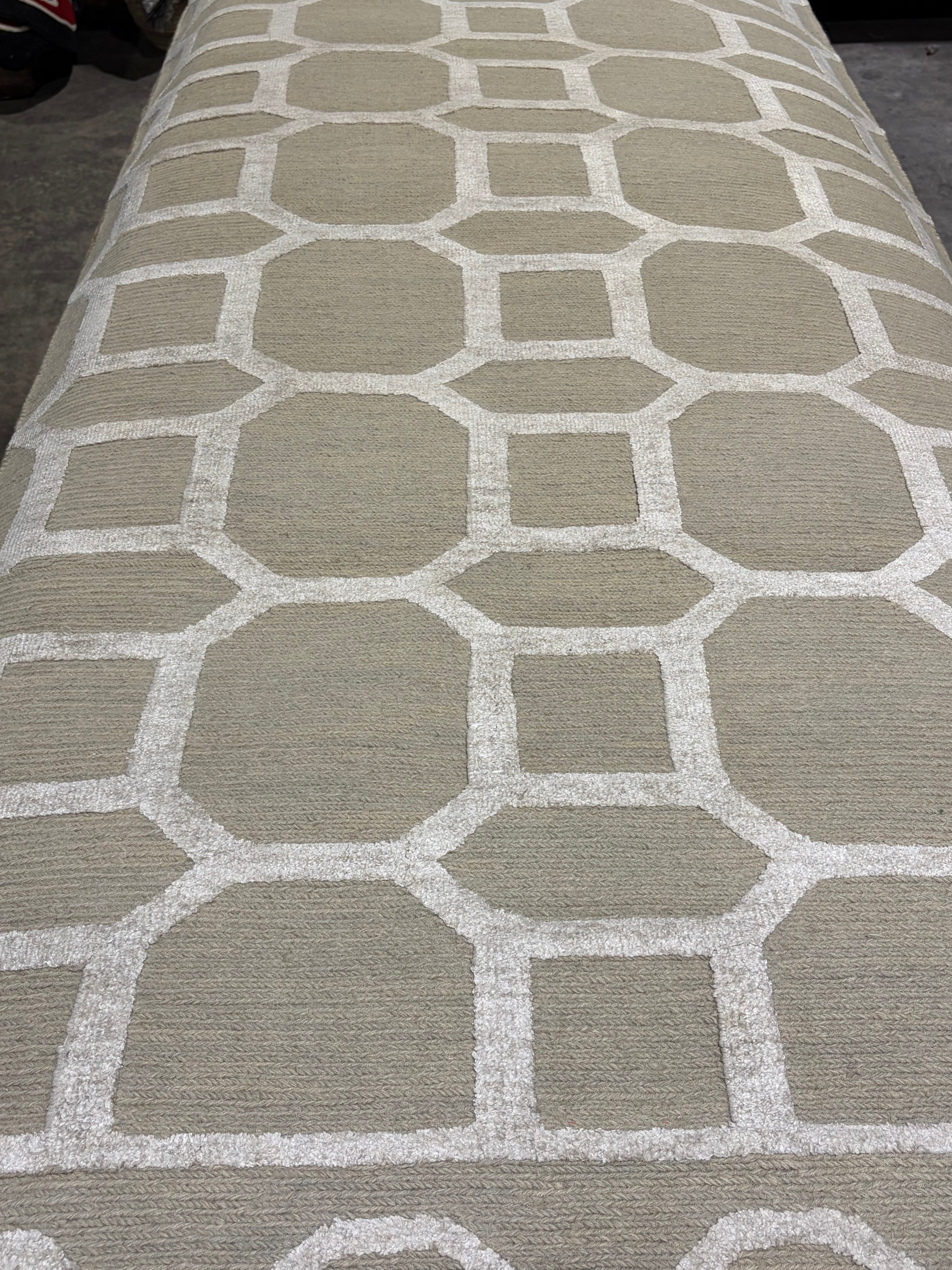 Alfie 3x9.6 Silver Hand-Knotted Modern Style Runner