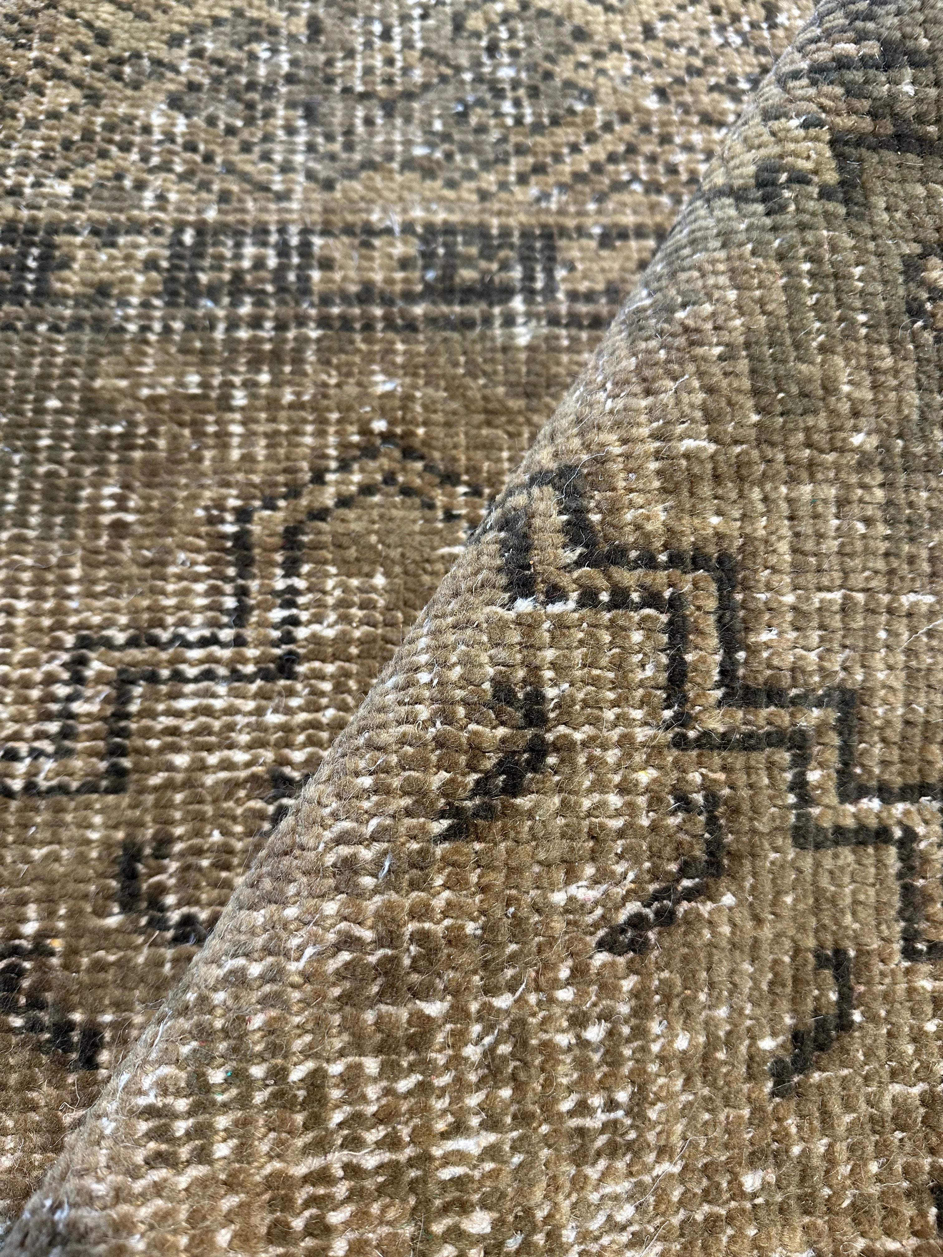 Corinne Cox 2x3 Hand-Knotted Oushak Rug