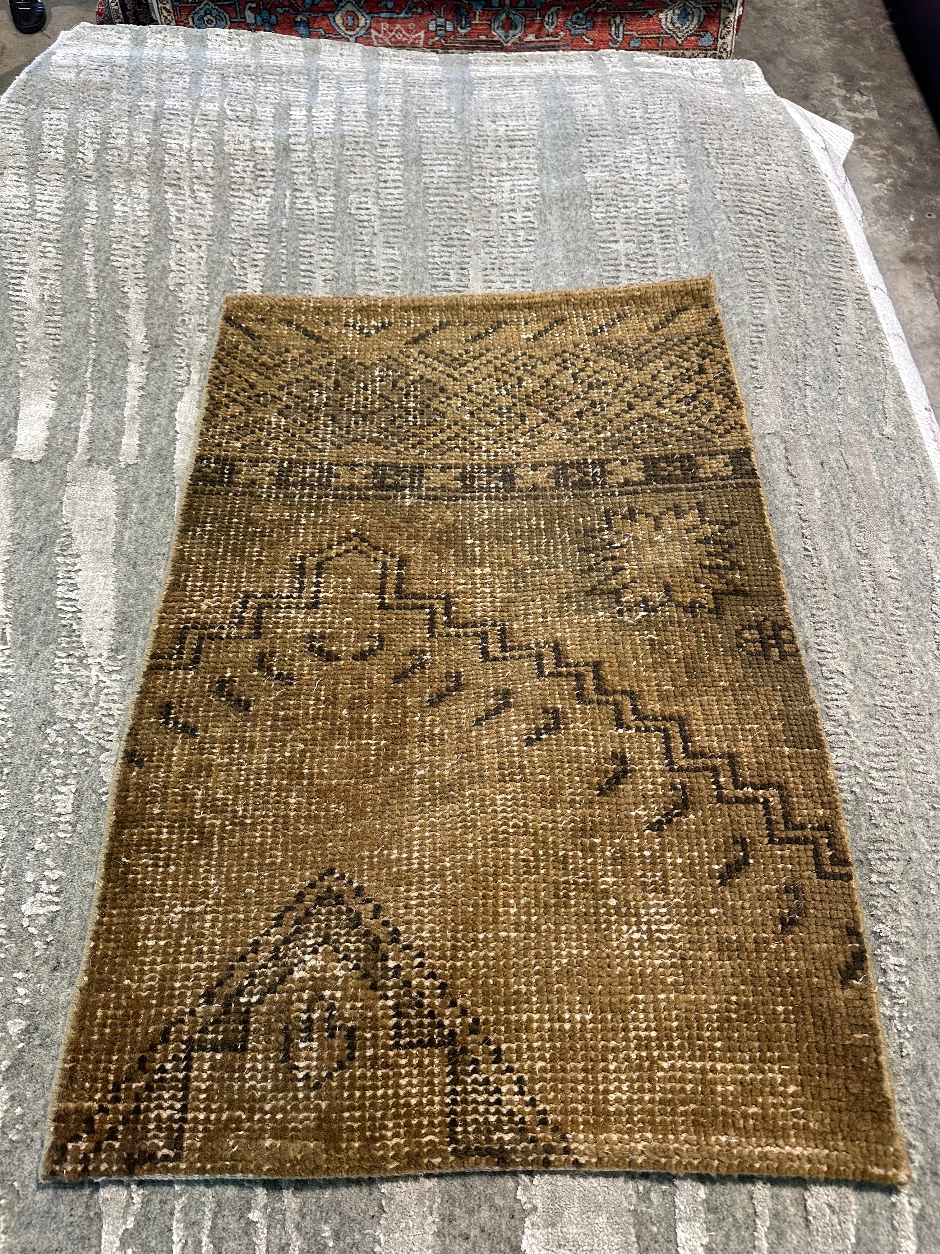 Corinne Cox 2x3 Hand-Knotted Oushak Rug