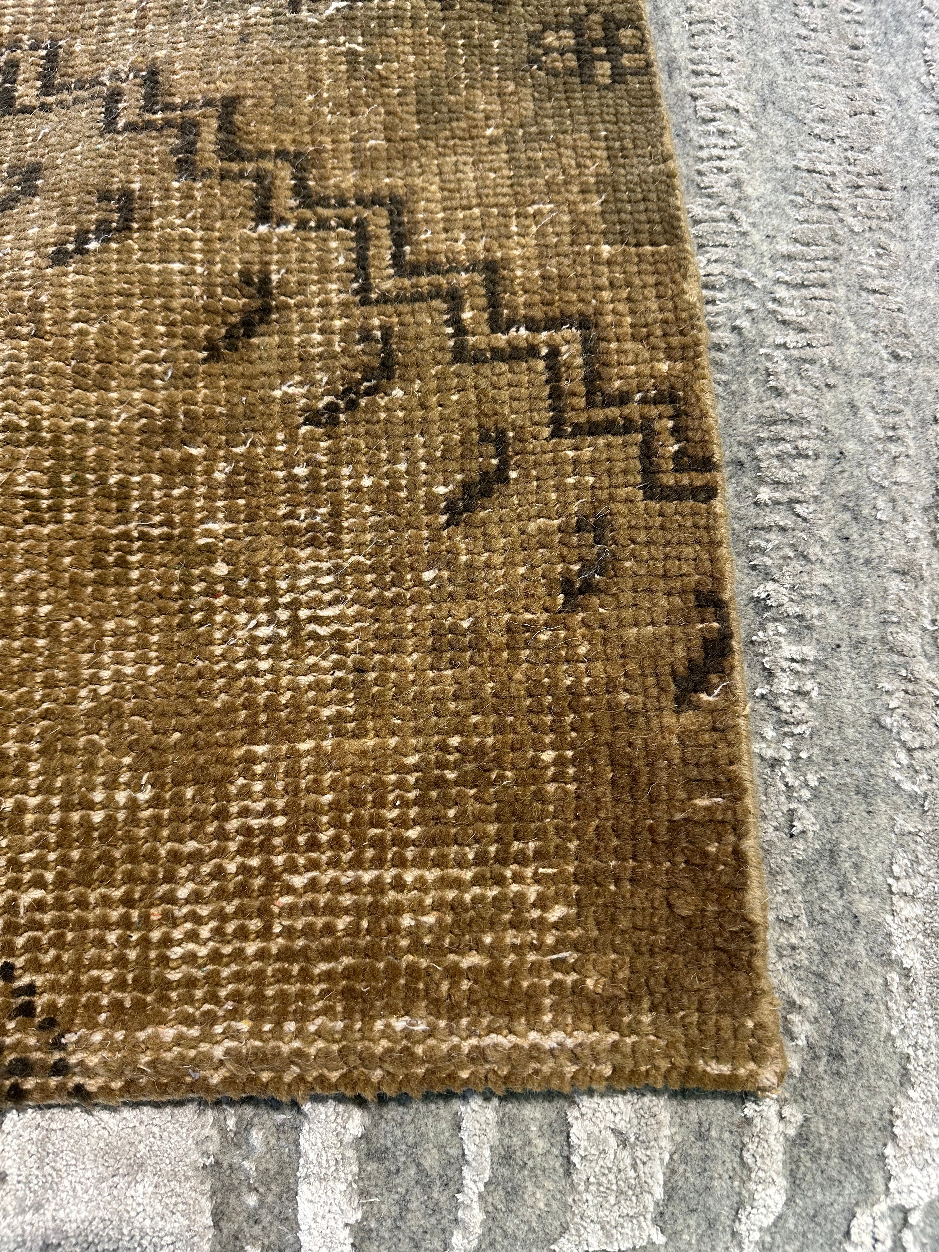 Corinne Cox 2x3 Hand-Knotted Oushak Rug