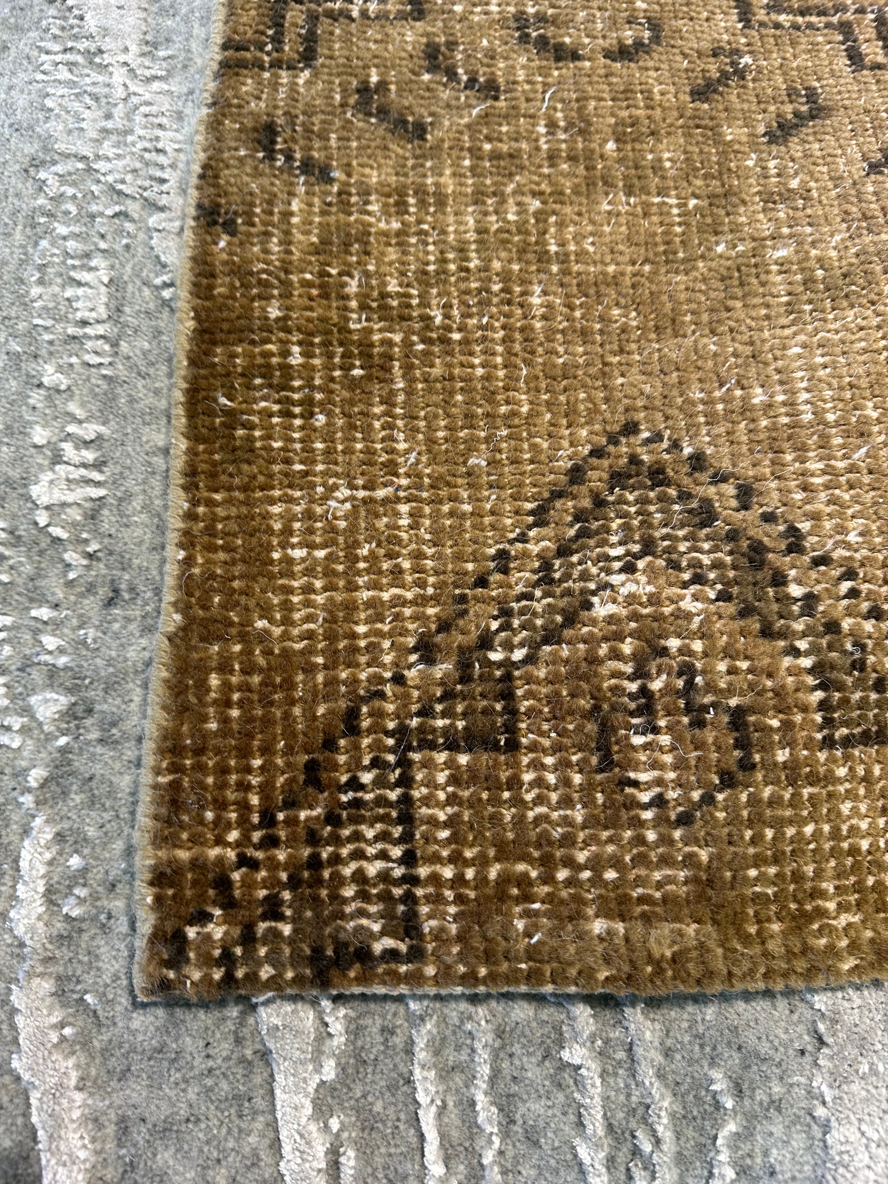 Corinne Cox 2x3 Hand-Knotted Oushak Rug