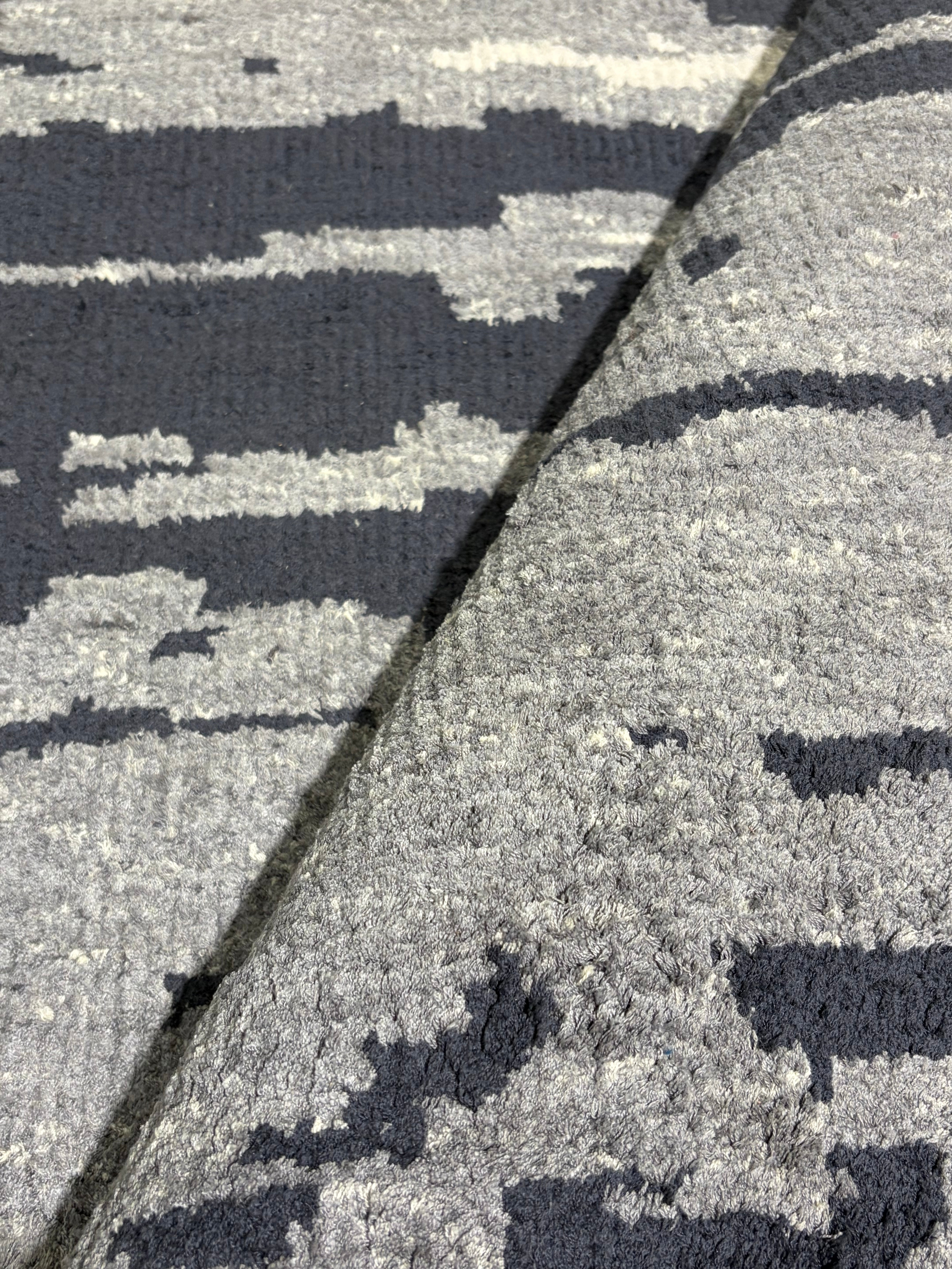 Jim Cody Williams 2.6x10 Grey Hand-Knotted Modern Runner