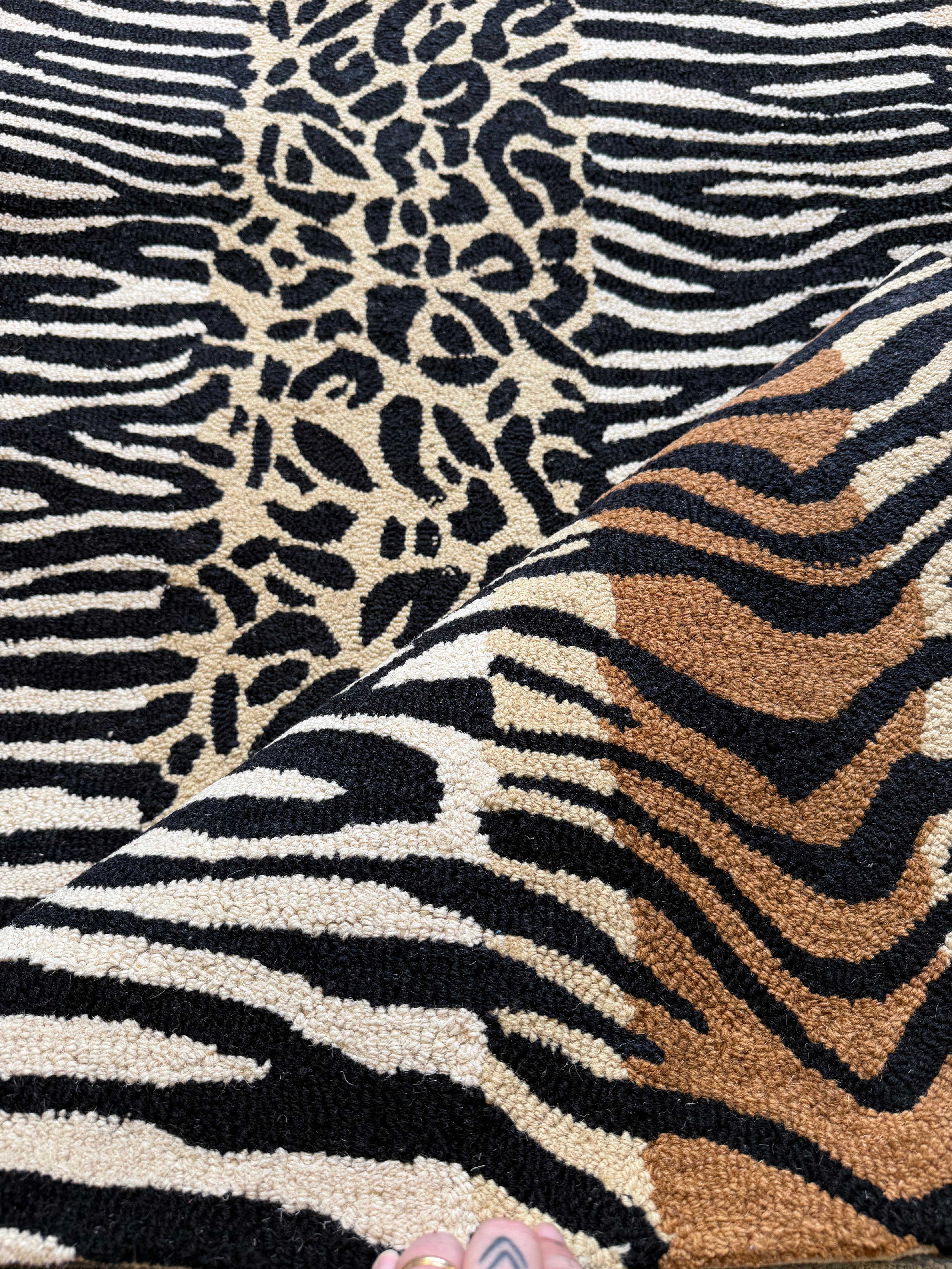 Metro Boomin 5x8 Hand-Tufted Animal Print