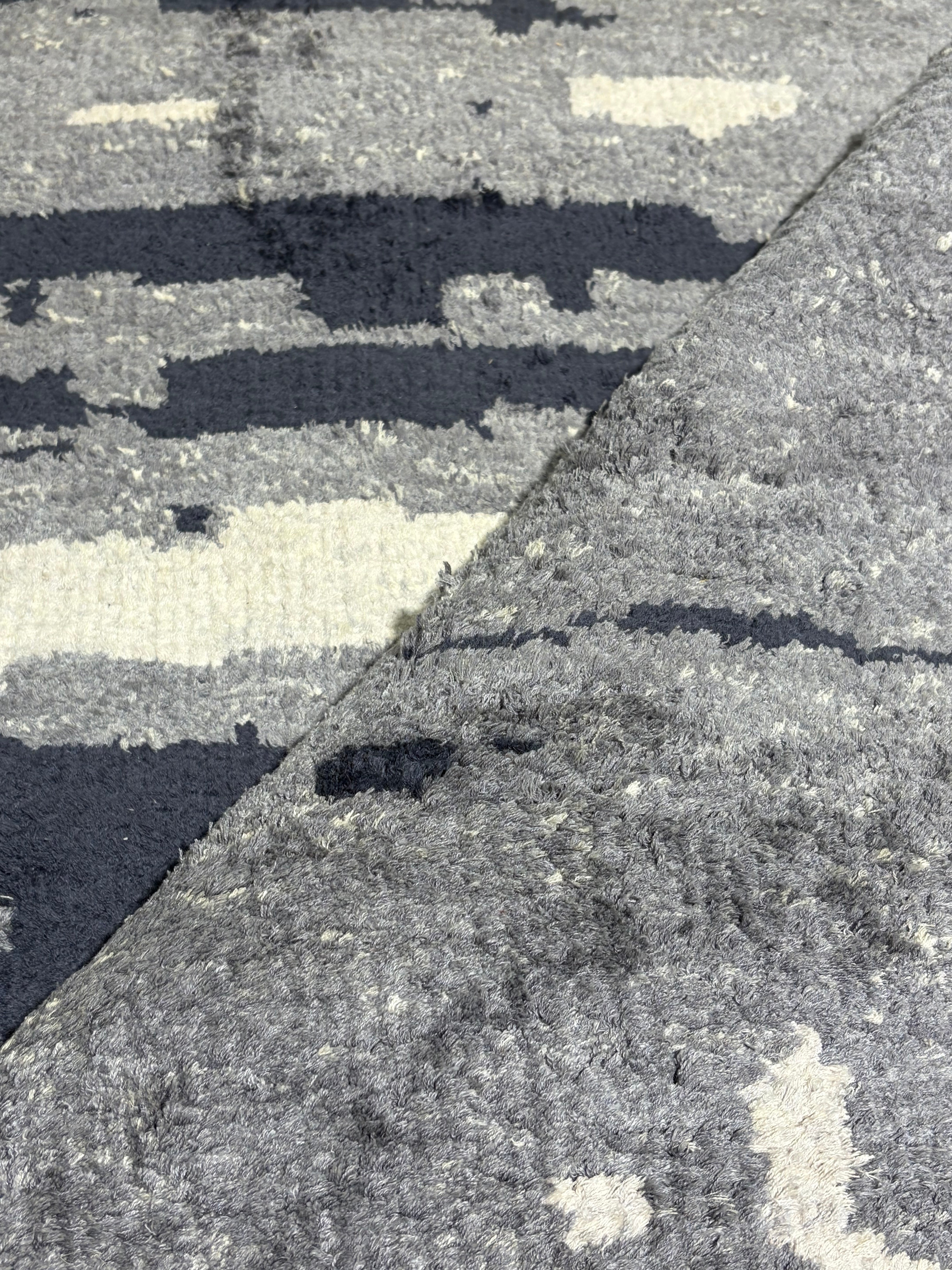 Jim Cody Williams 2.6x10 Grey Hand-Knotted Modern Runner
