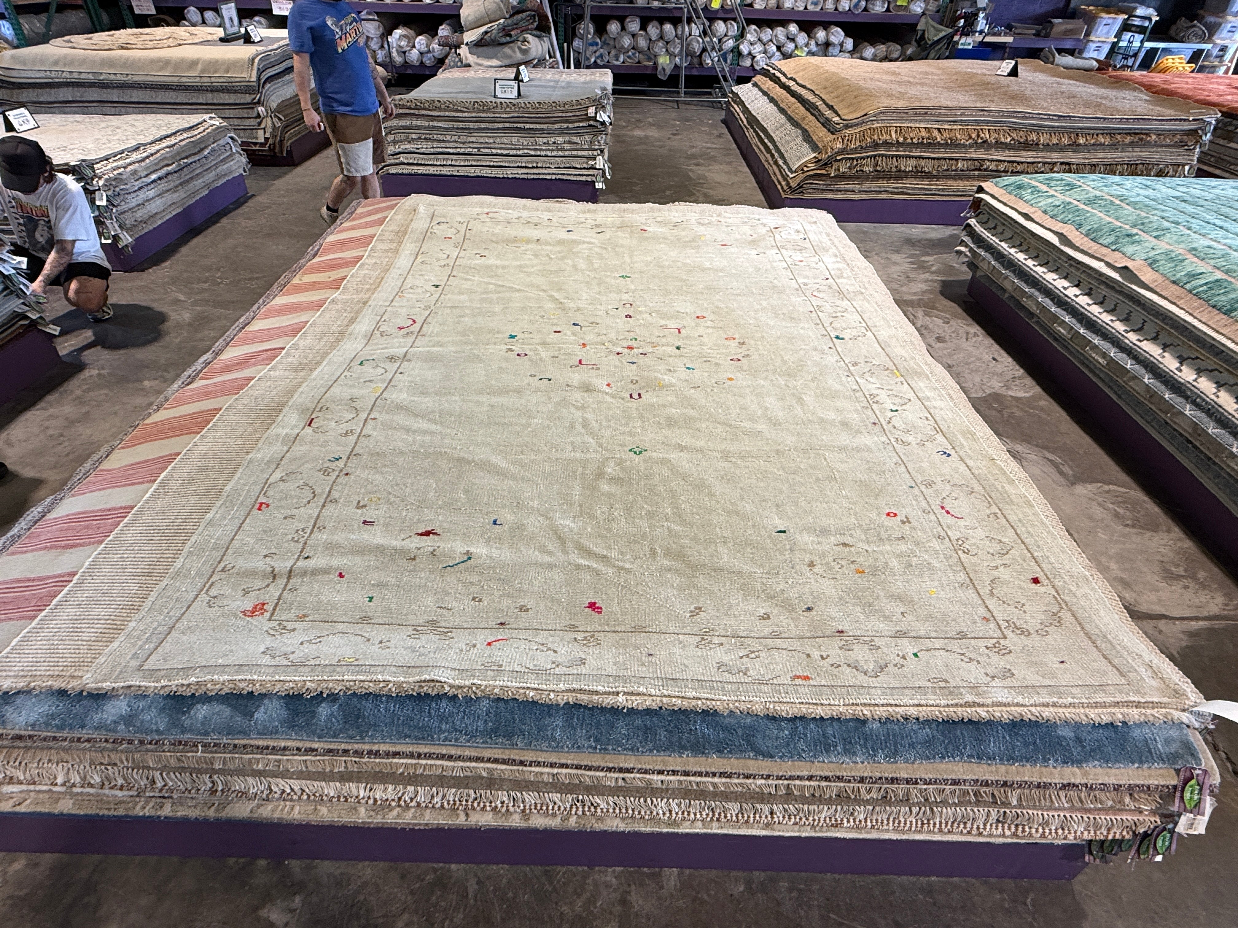 Rainbow Kitten 7x10 Cream Hand-Knotted Vintage Turkish Oushak