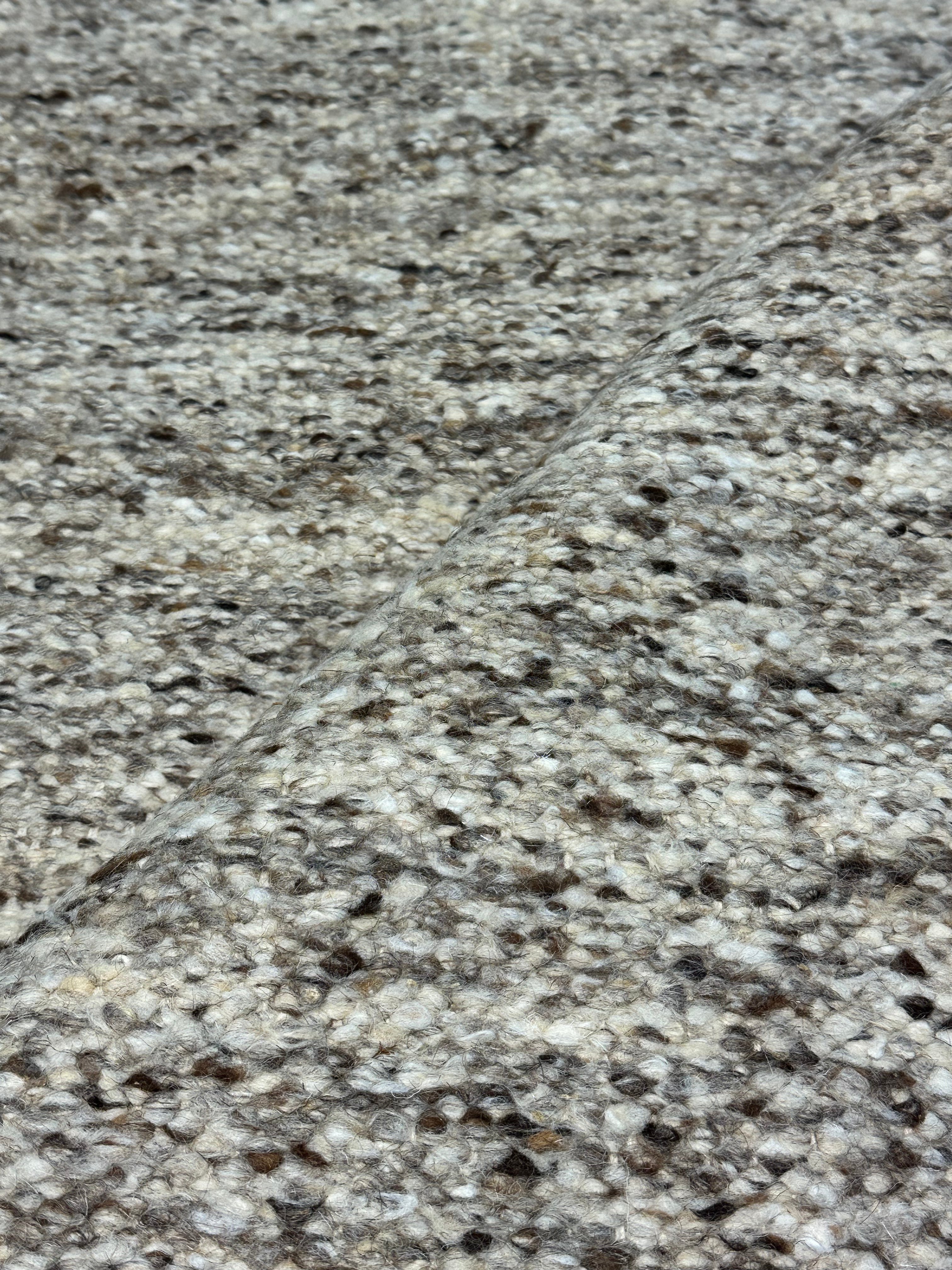 Algee Smith Grey Handwoven Modern Durrie Rug (Multiple Sizes)