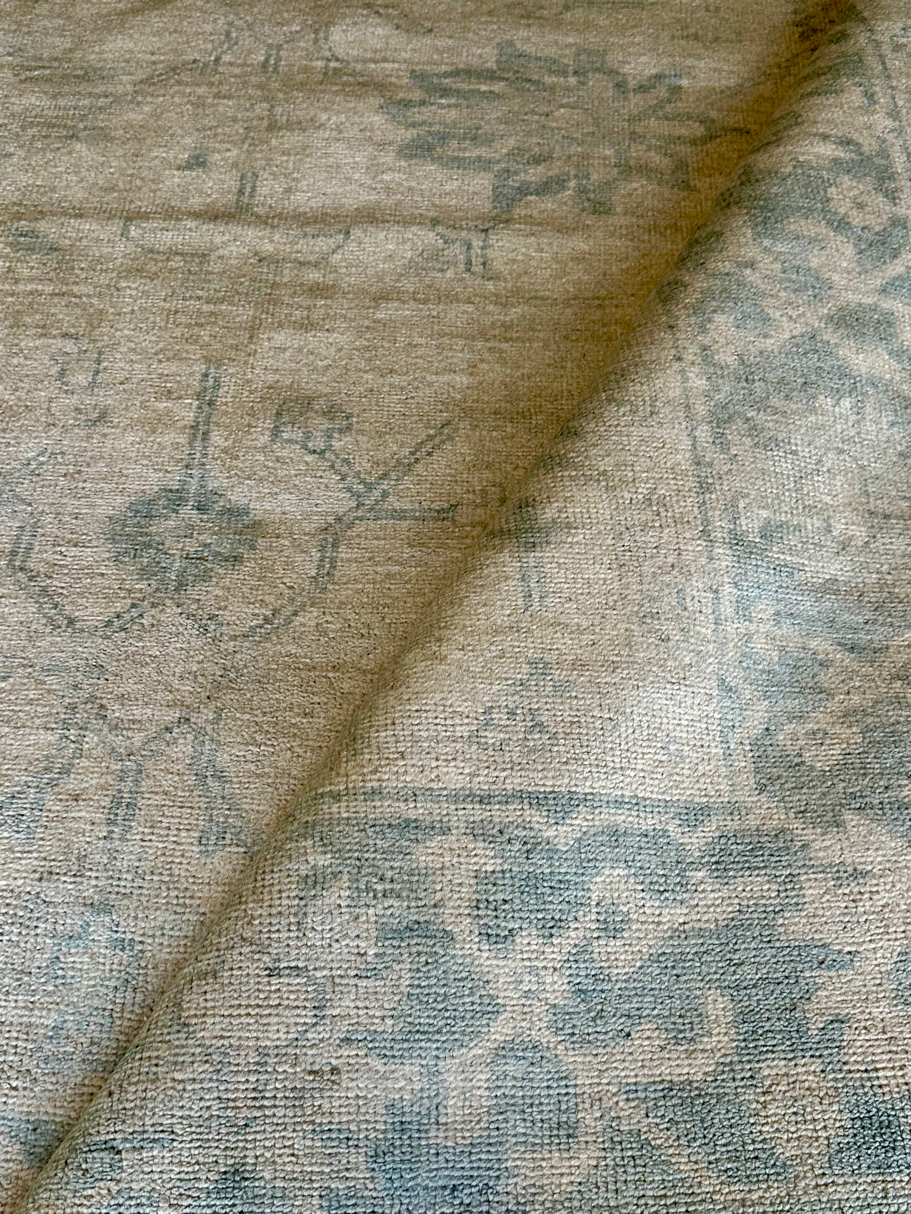 Angeline Guido 8x9.9 Ivory and Green Hand-Knotted Oushak Rug