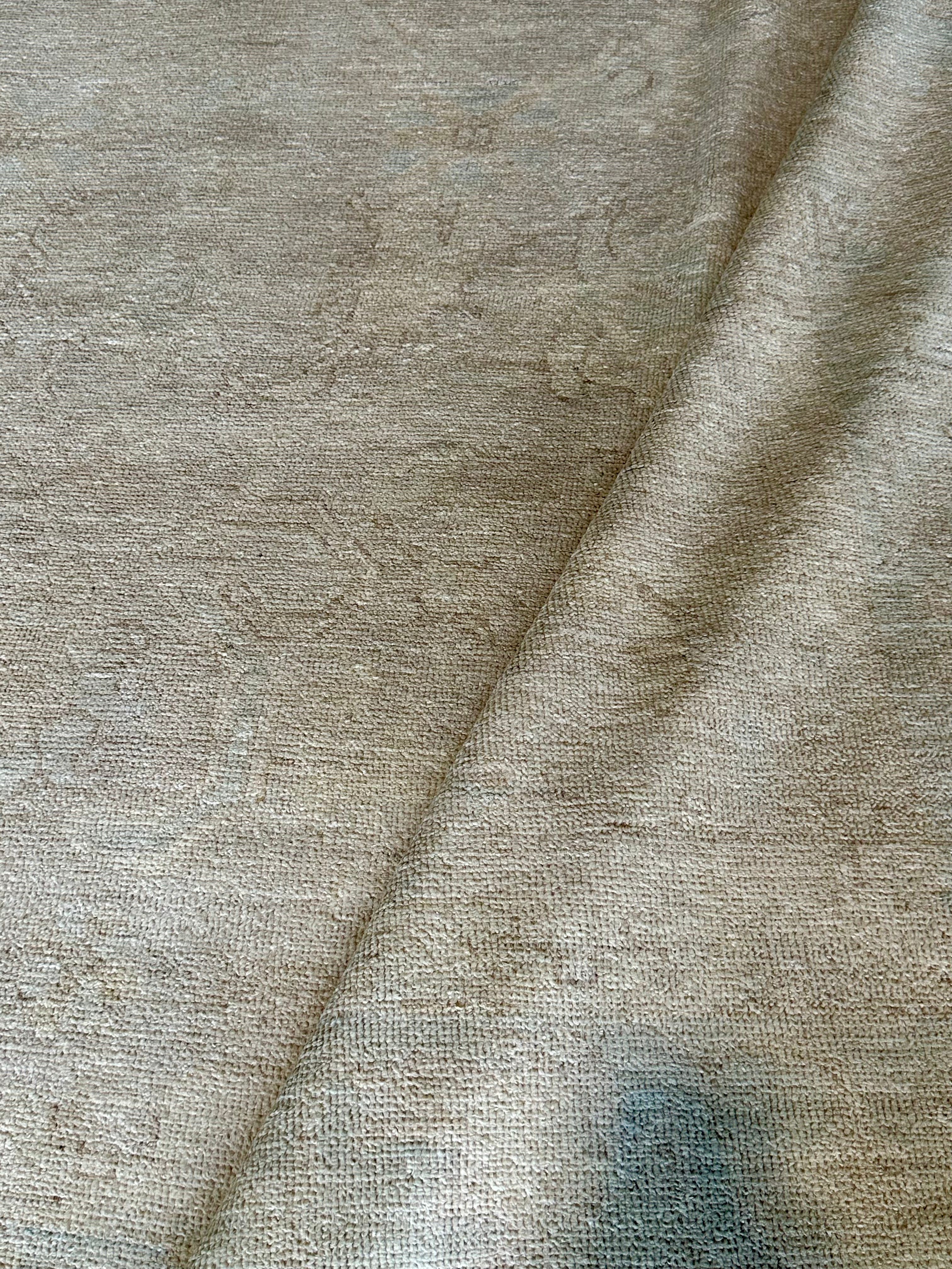 Miss Frankie Mae 8.2x9.10 Ivory Hand-Knotted Oushak Rug