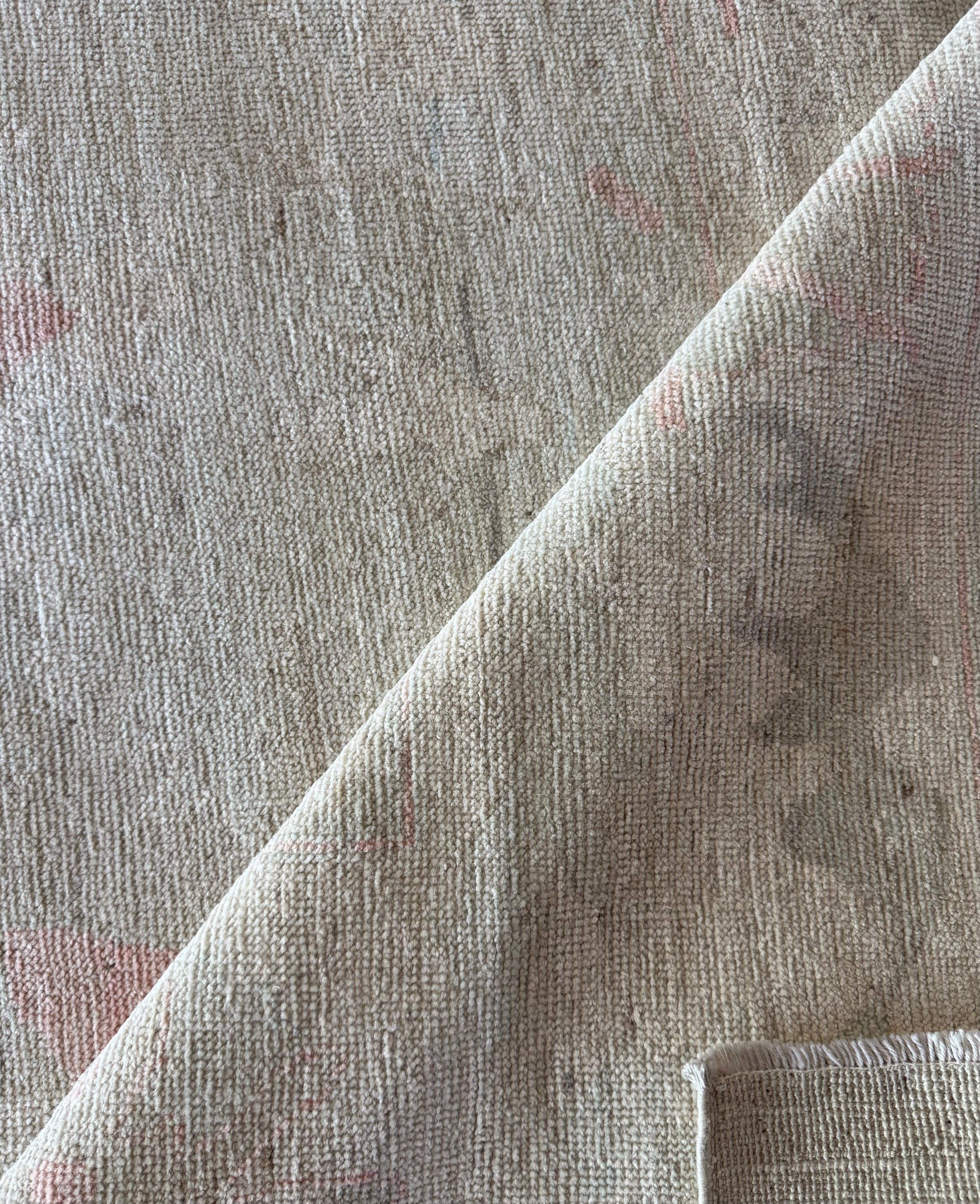 Lisa 8.9x12.5 Coral Whitewashed Afghani Oushak