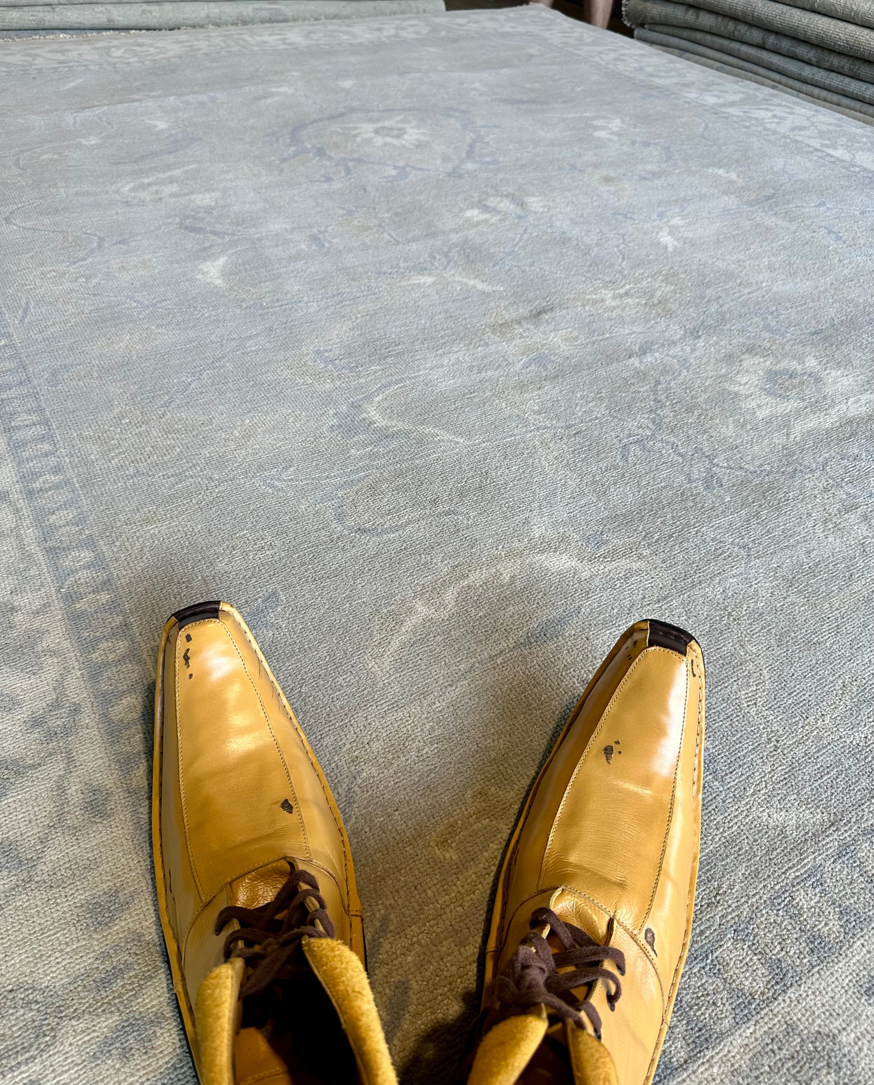 Flowerdale  8x9.9 Beige and Ivory Hand-Knotted Oushak Rug